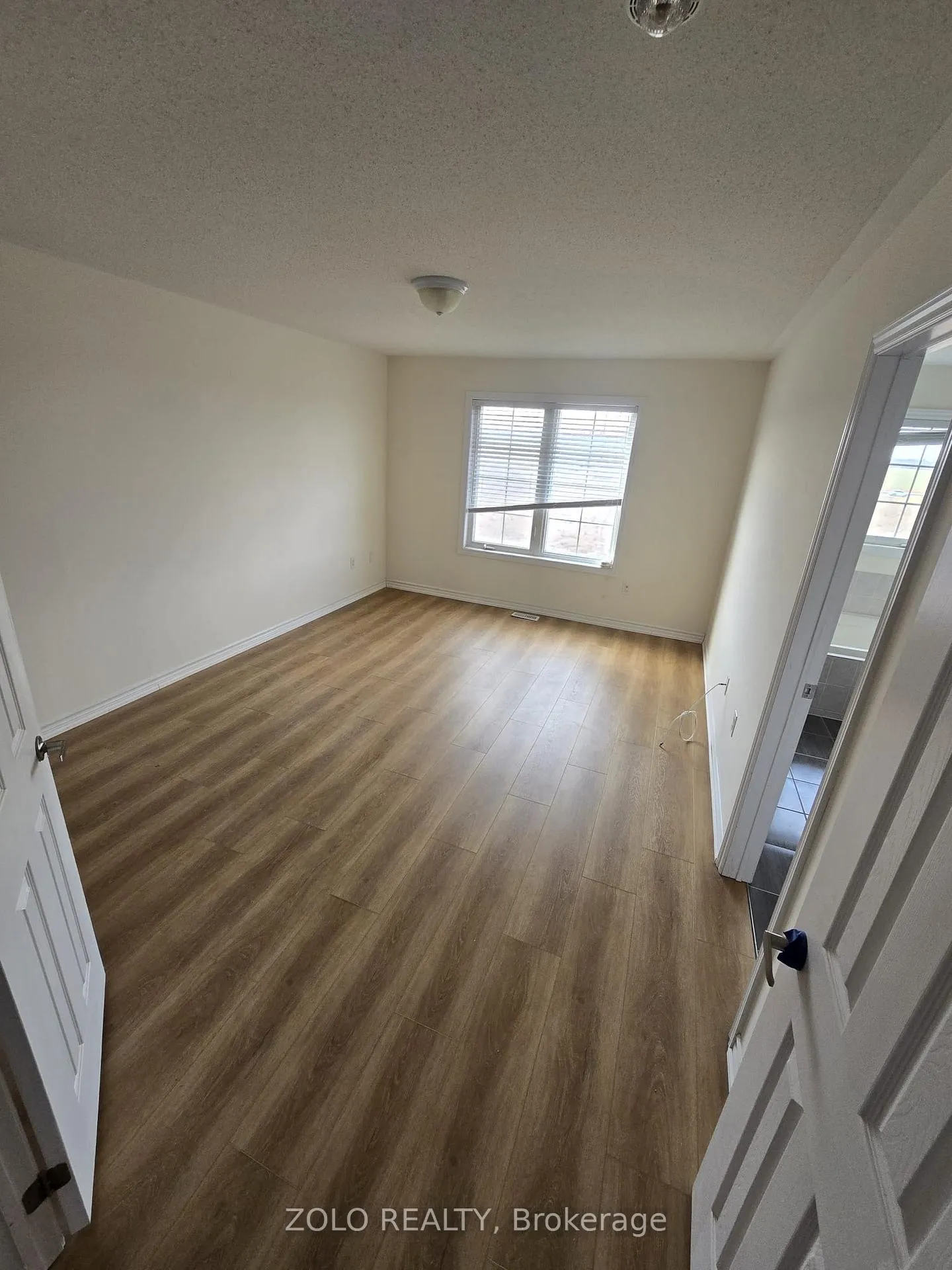 Photo 13 of 12 Agava Street, Brampton, Northwest Brampton — HOMEH