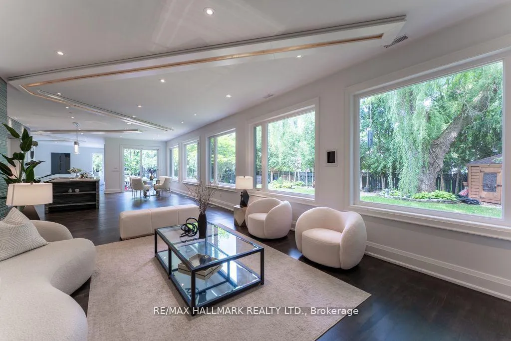Photo 5 of 17 Hammok Crescent, Markham, Bayview Glen — HOMEH