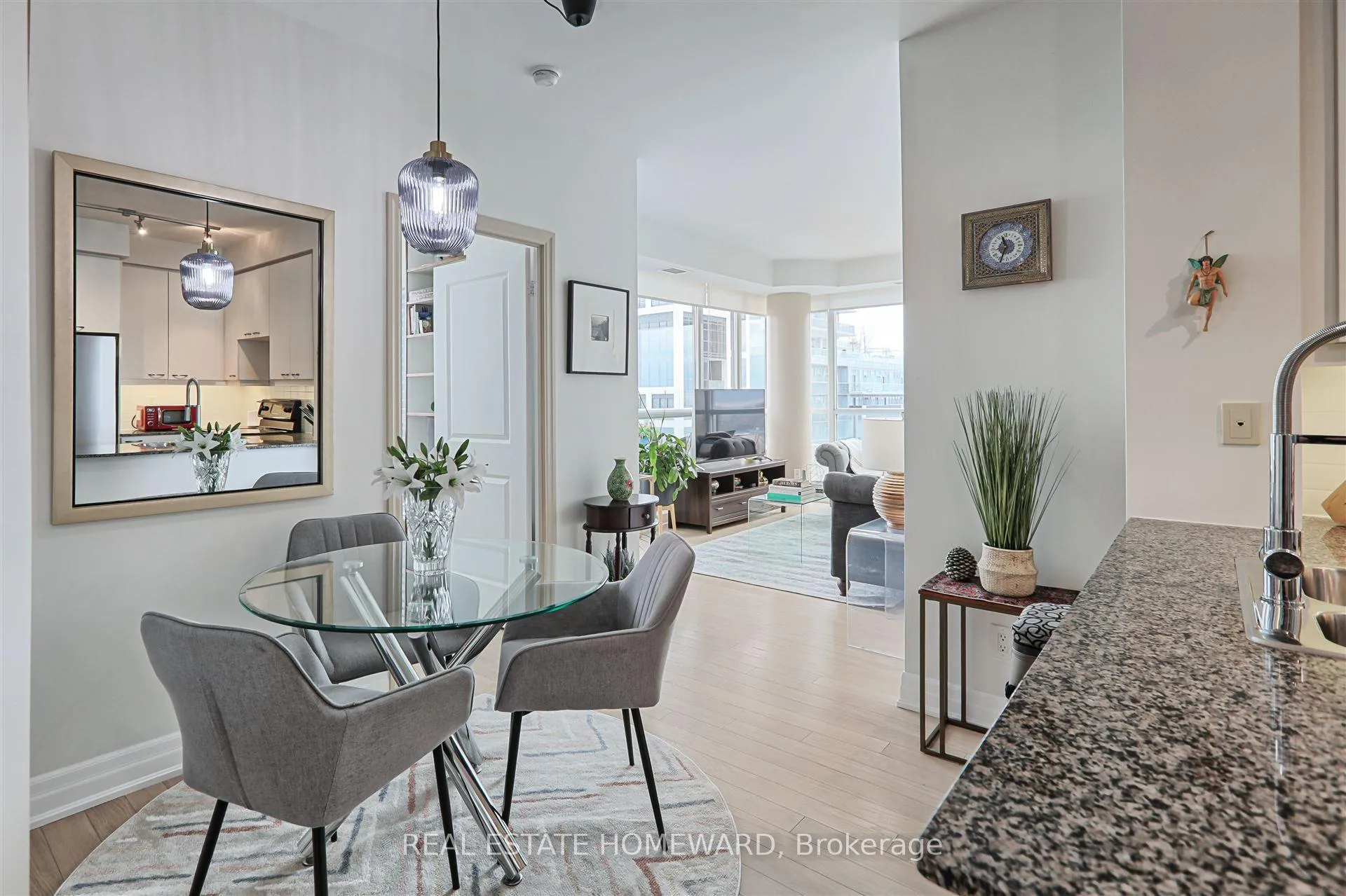 Photo 8 of Unit 507, 500 St Clair Avenue W, Toronto, Forest Hill South — HOMEH