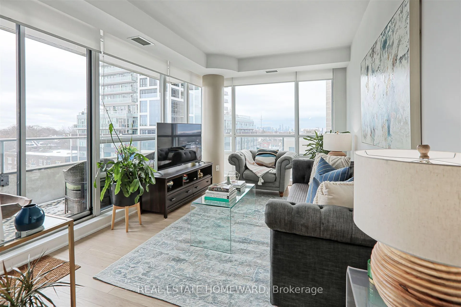 Photo 12 of Unit 507, 500 St Clair Avenue W, Toronto, Forest Hill South — HOMEH