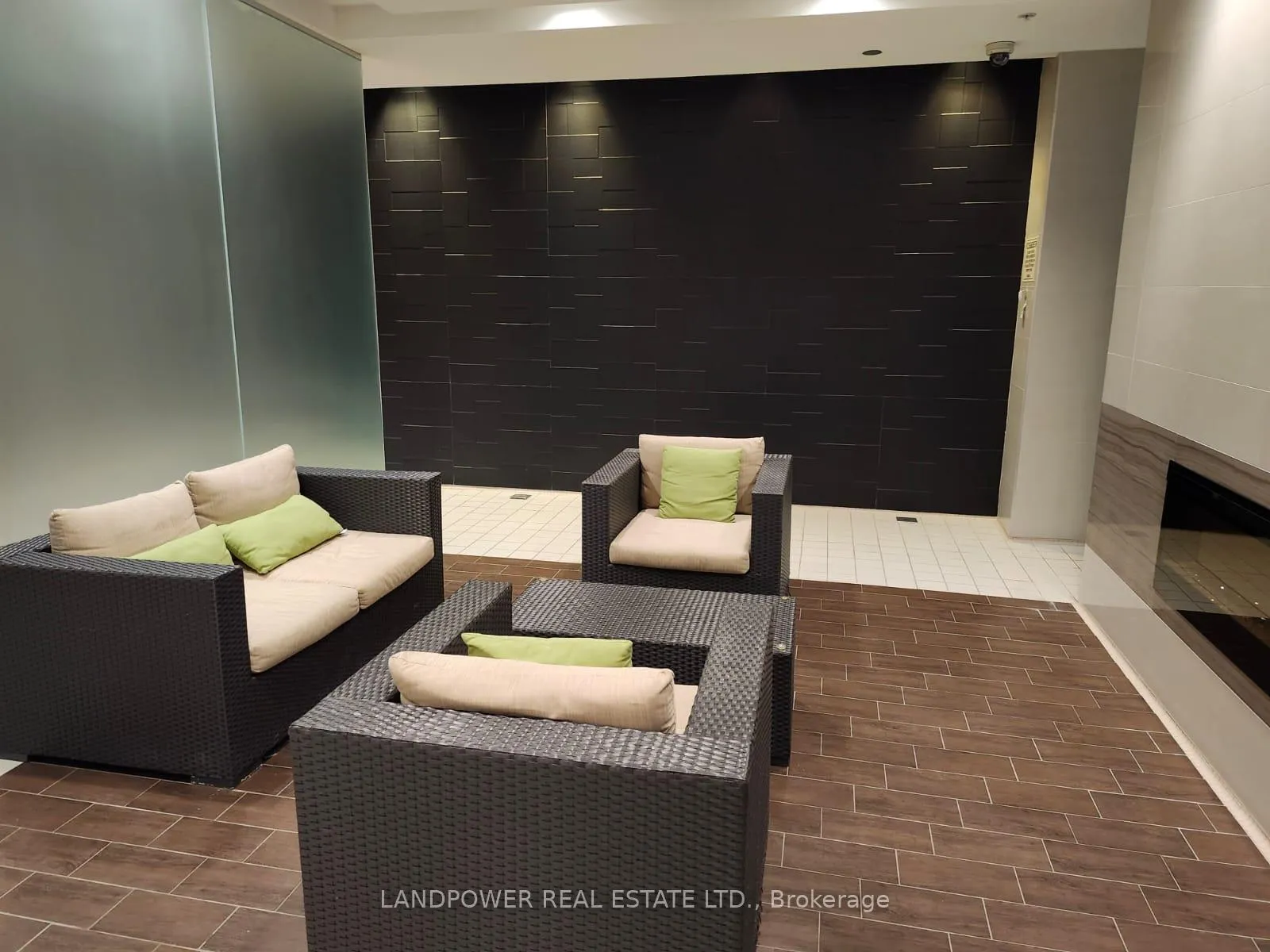 Photo 11 of Unit 320, 35 Brian Peck Crescent, Toronto, Thorncliffe Park — HOMEH
