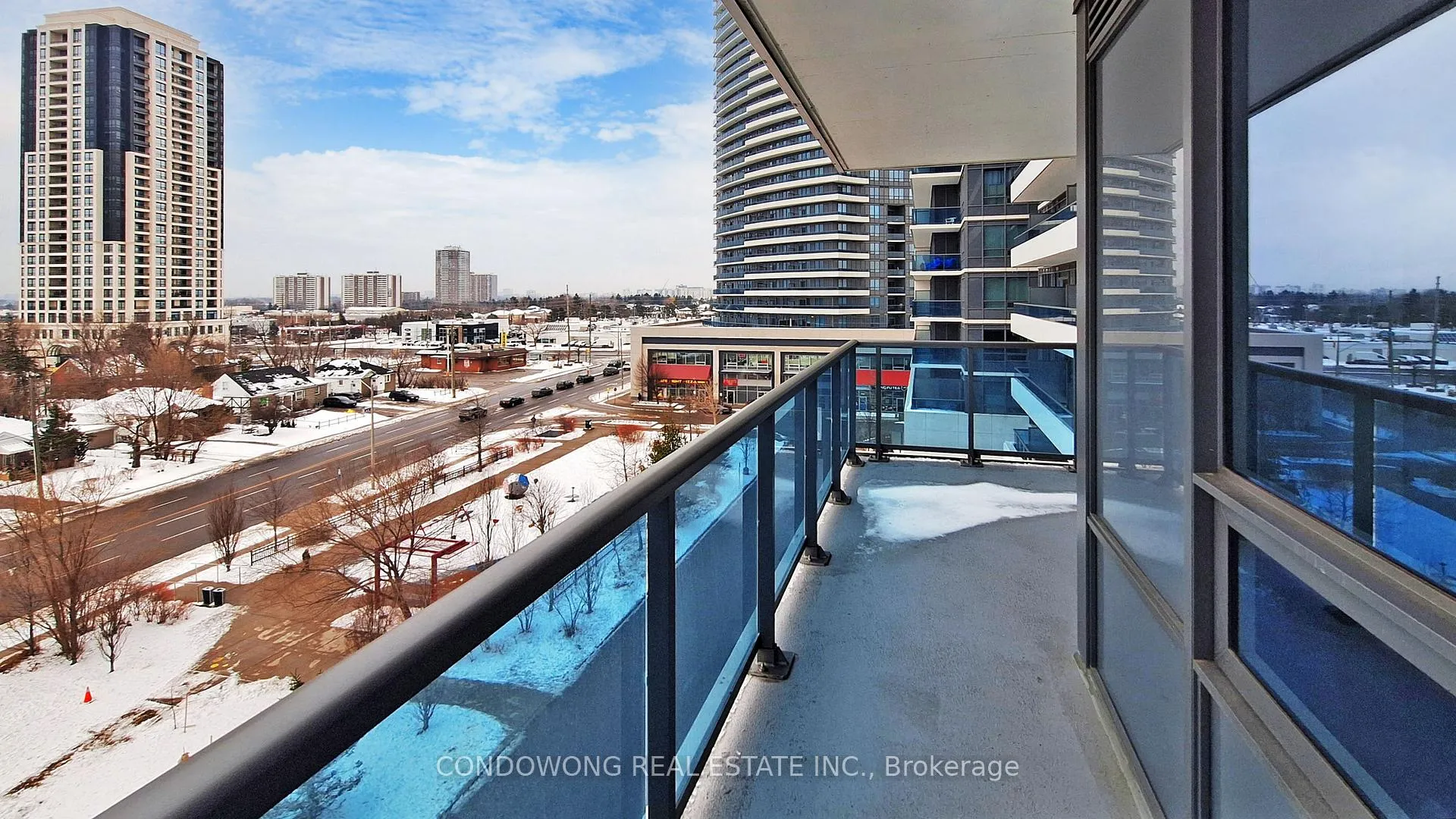 Photo 15 of Unit 620, 7167 Yonge Street, Markham, Thornhill — HOMEH