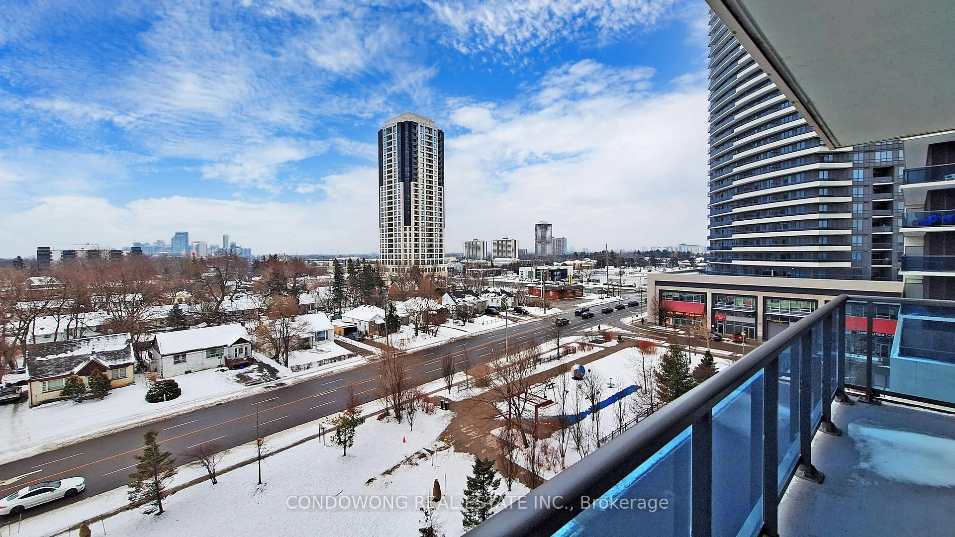 Photo 17 of Unit 620, 7167 Yonge Street, Markham, Thornhill — HOMEH