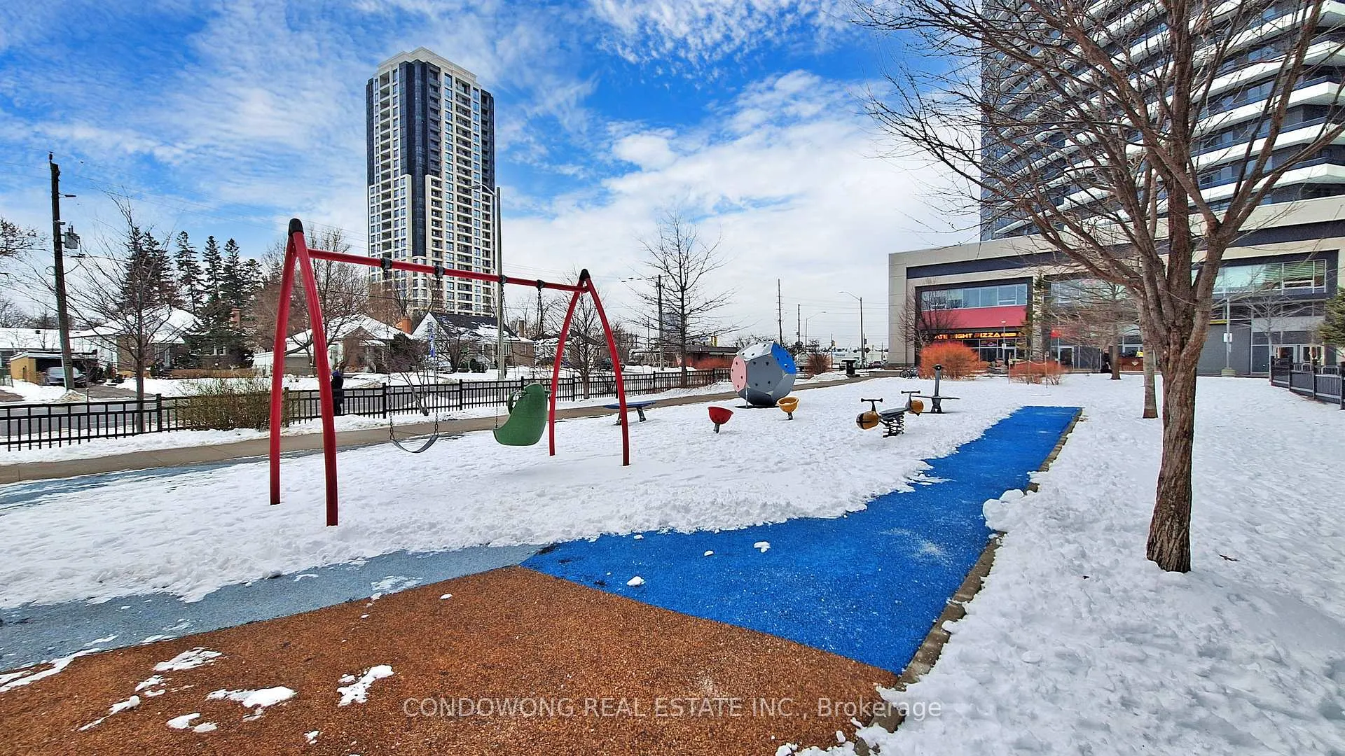 Photo 18 of Unit 620, 7167 Yonge Street, Markham, Thornhill — HOMEH