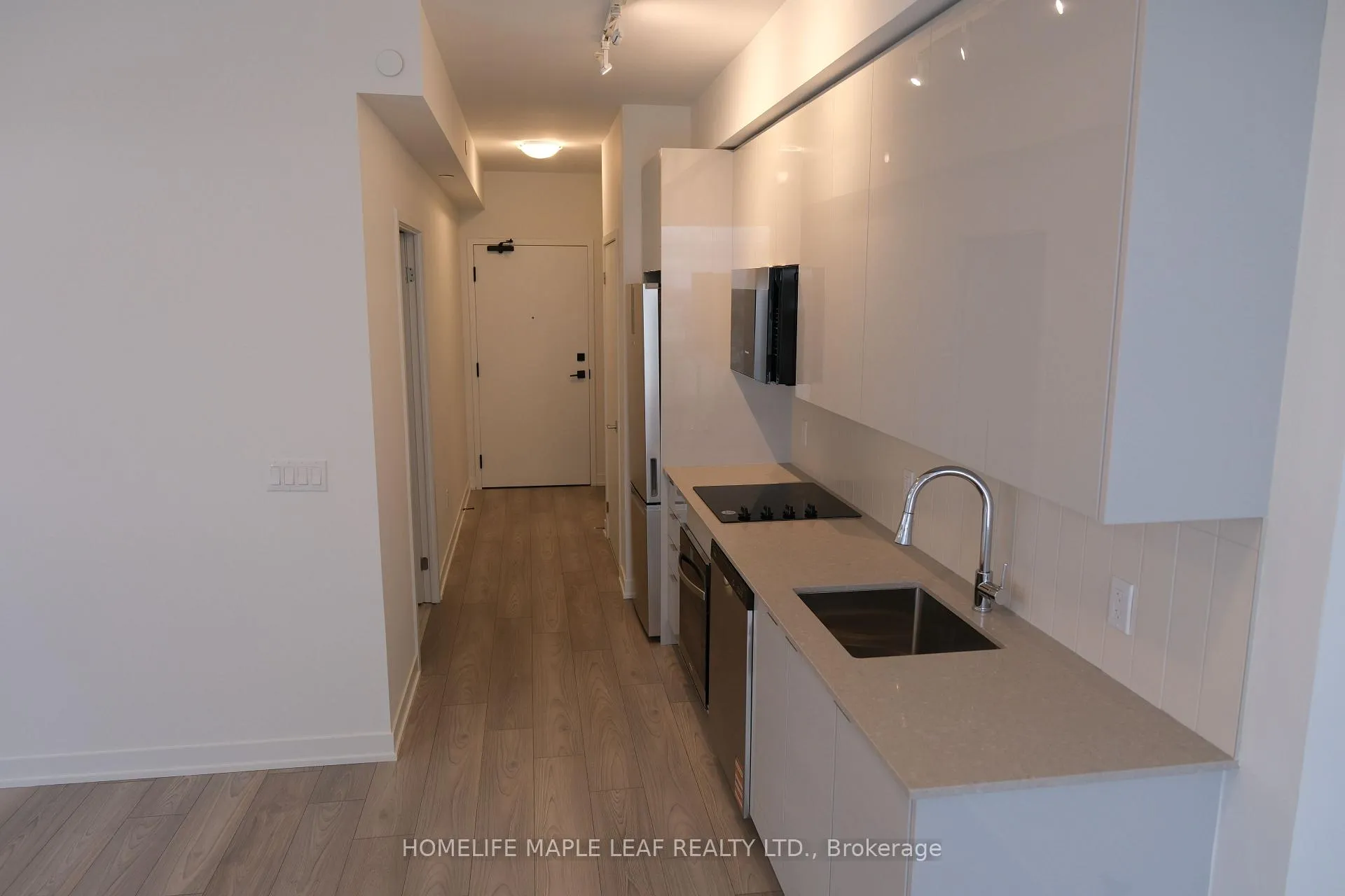 Photo 3 of Unit 1503, 474 Caldari Road, Vaughan, Concord — HOMEH