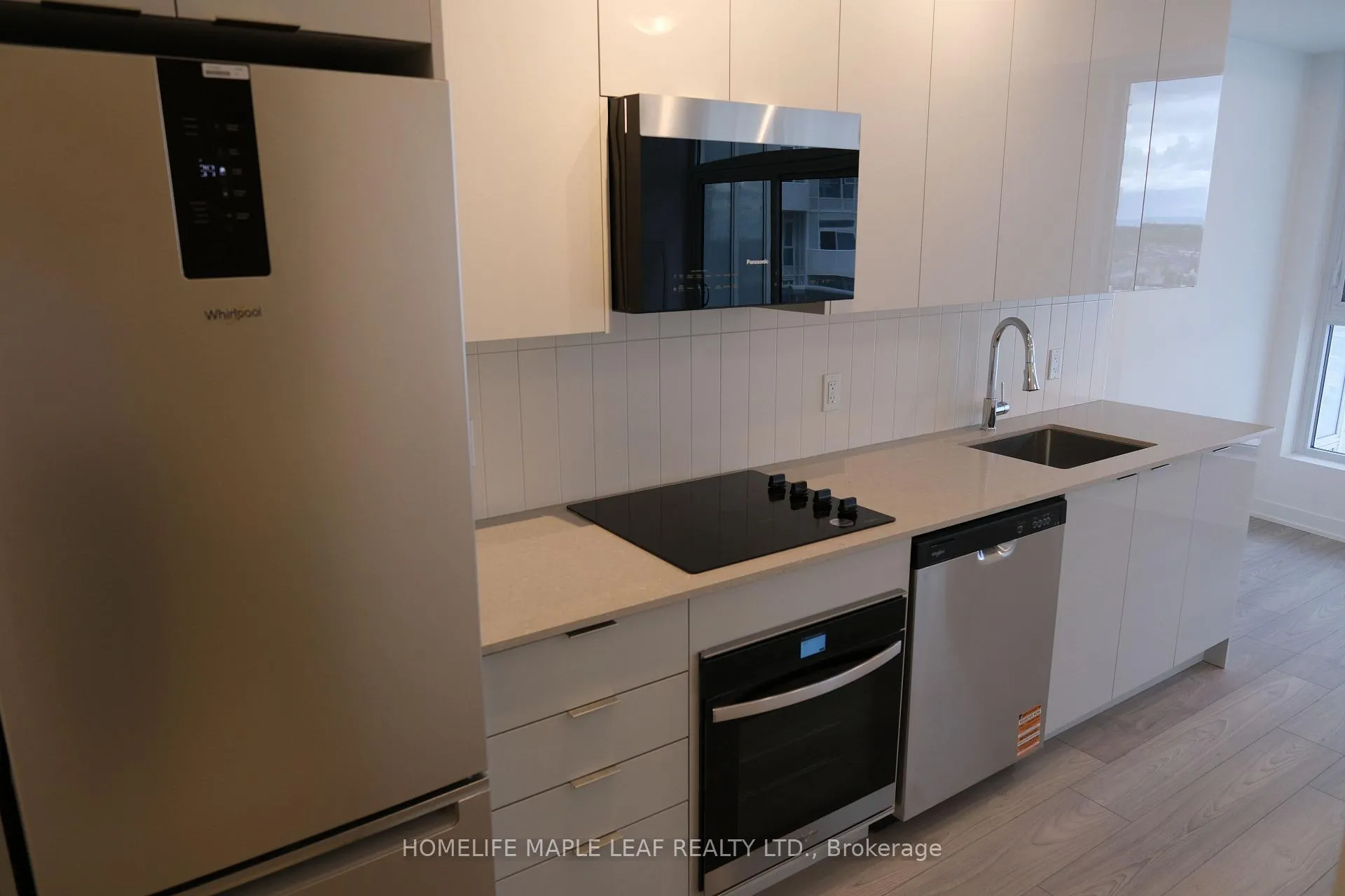 Photo 5 of Unit 1503, 474 Caldari Road, Vaughan, Concord — HOMEH