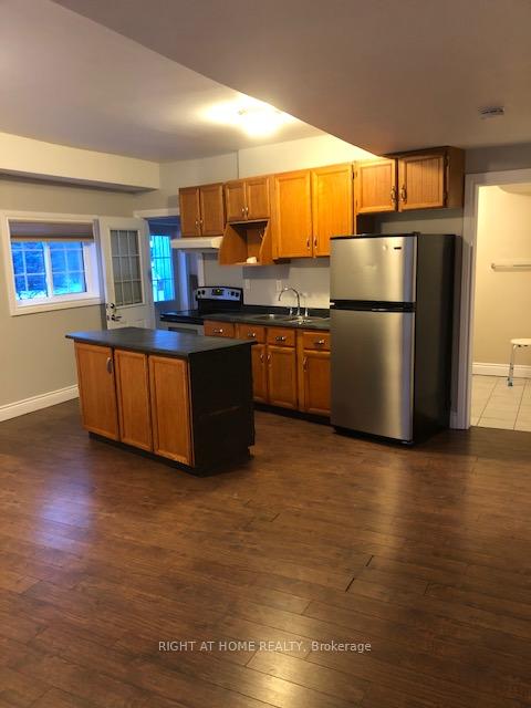 Photo 2 of Unit 3, 415 Lake Drive S, Georgina, Keswick South — HOMEH