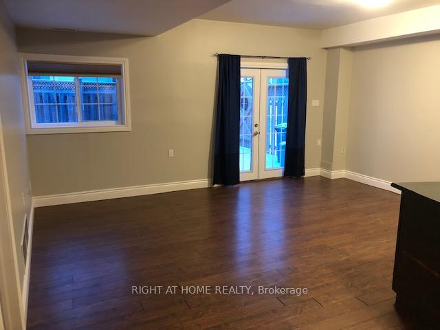 Photo 10 of Unit 3, 415 Lake Drive S, Georgina, Keswick South — HOMEH