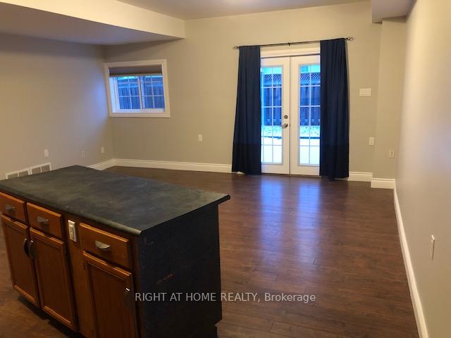 Photo 16 of Unit 3, 415 Lake Drive S, Georgina, Keswick South — HOMEH