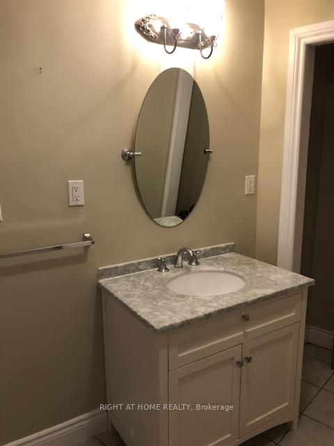 Photo 17 of Unit 3, 415 Lake Drive S, Georgina, Keswick South — HOMEH