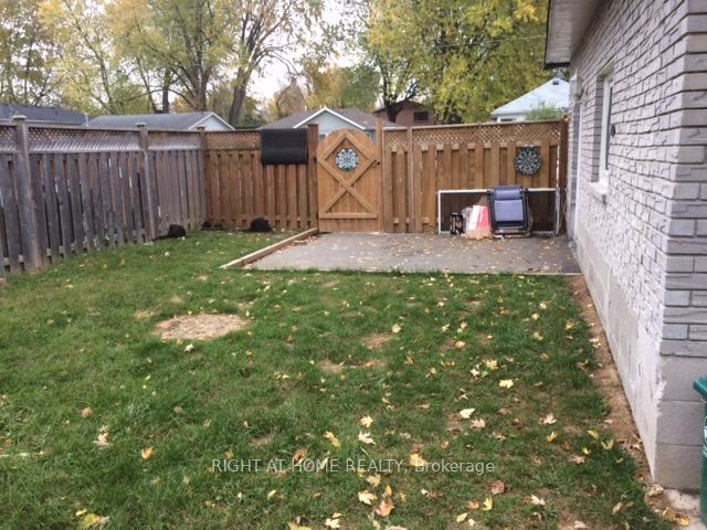 Photo 21 of Unit 3, 415 Lake Drive S, Georgina, Keswick South — HOMEH