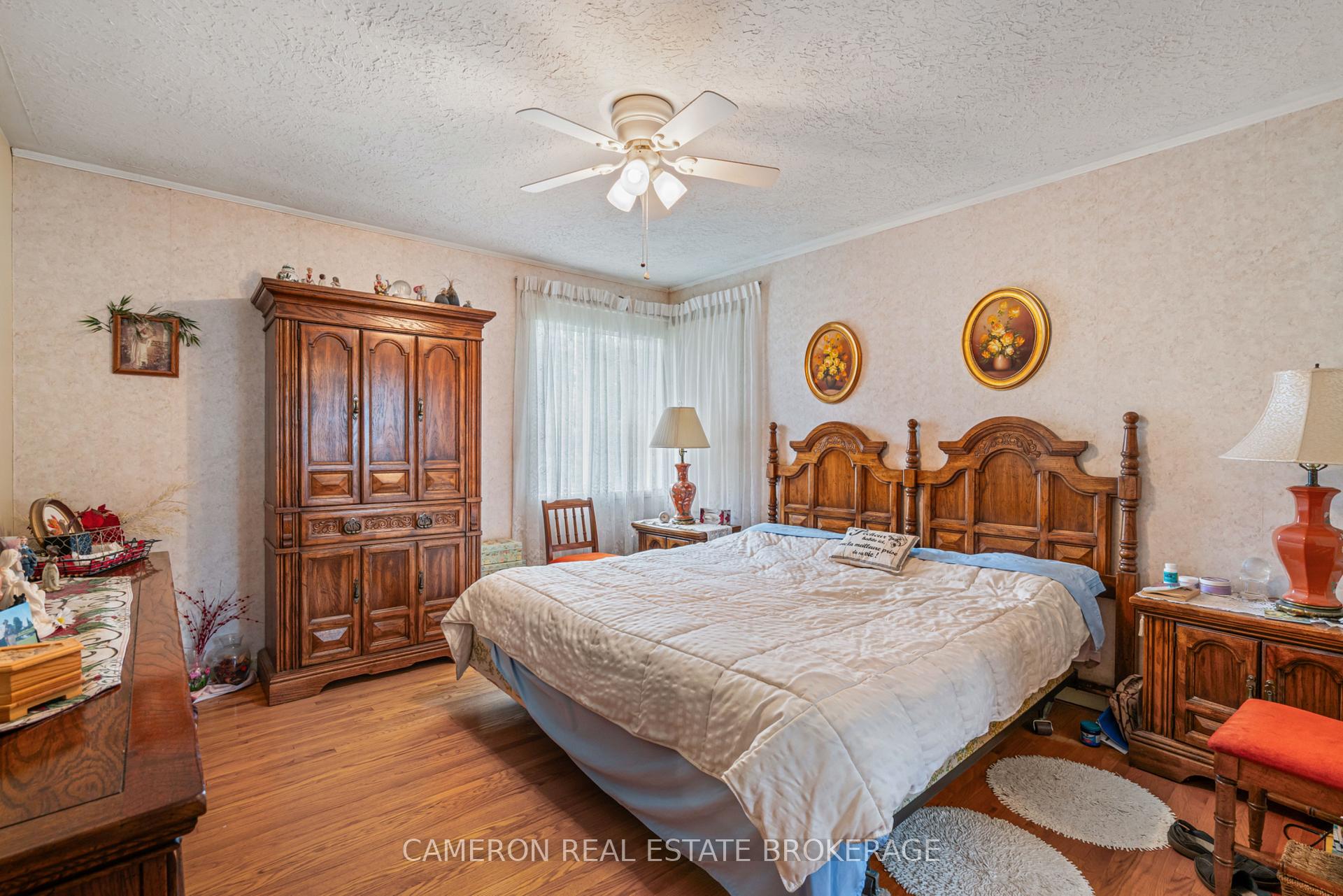 Photo 9 of 611 Carleton Street, Cornwall — HOMEH