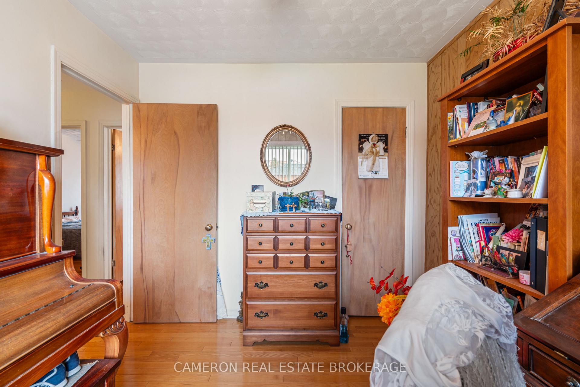 Photo 10 of 611 Carleton Street, Cornwall — HOMEH