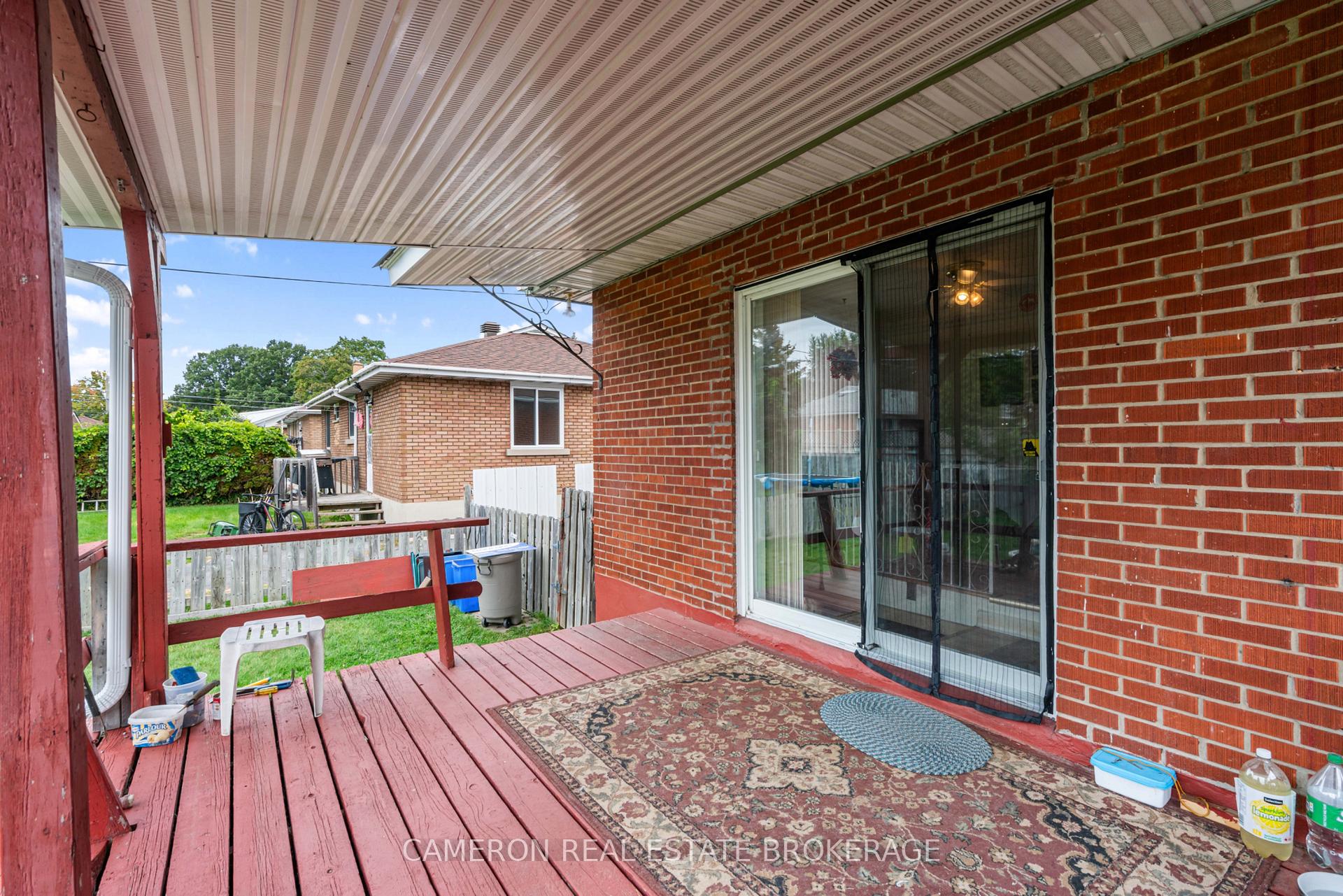 Photo 17 of 611 Carleton Street, Cornwall — HOMEH