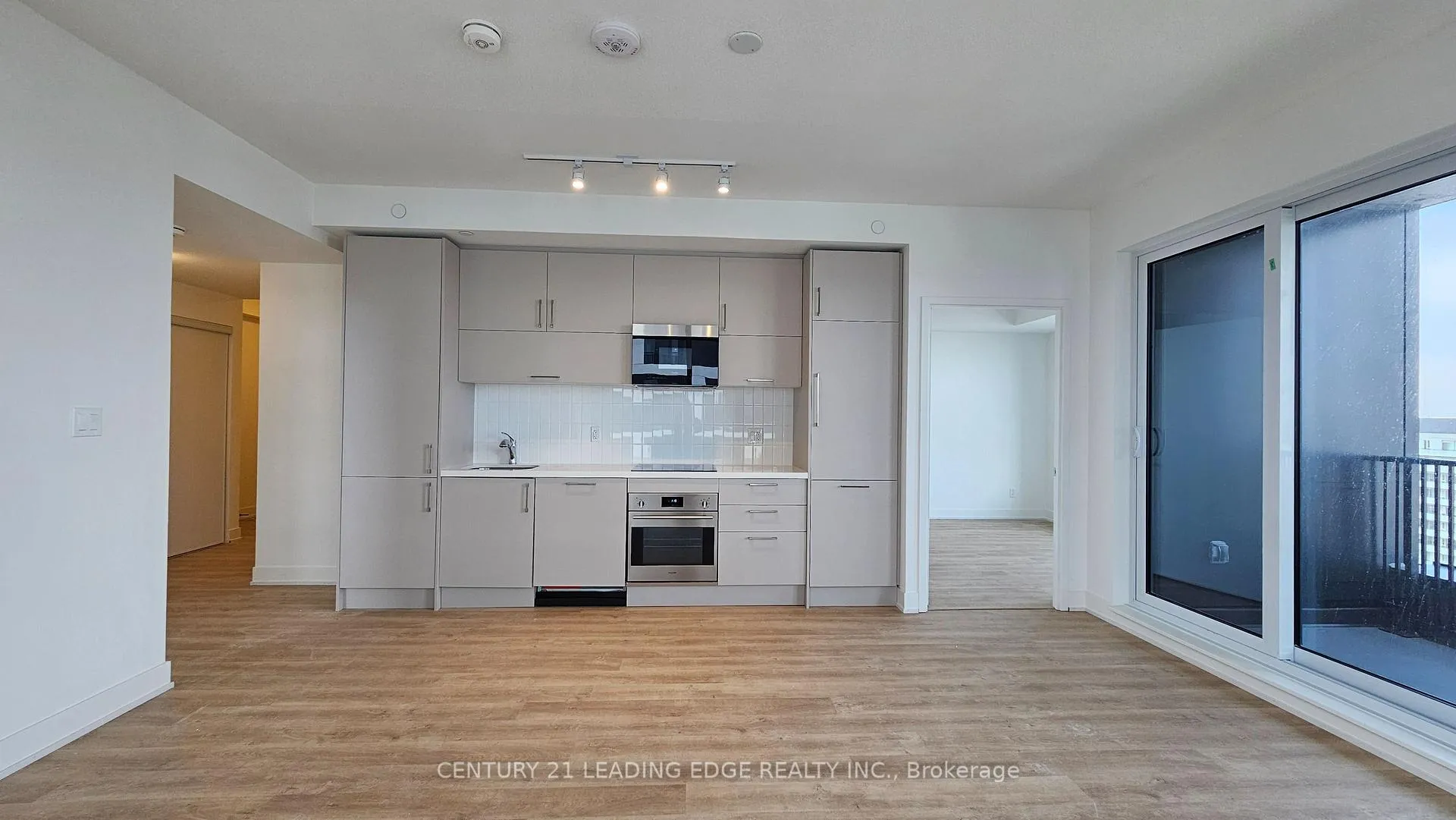 Photo 6 of Unit 1802, 38 Andre De Grasse Street N, Markham, Unionville — HOMEH