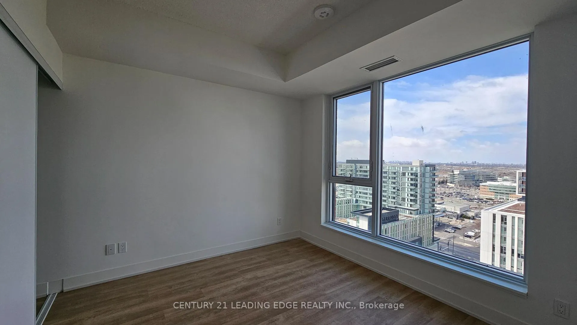 Photo 8 of Unit 1802, 38 Andre De Grasse Street N, Markham, Unionville — HOMEH