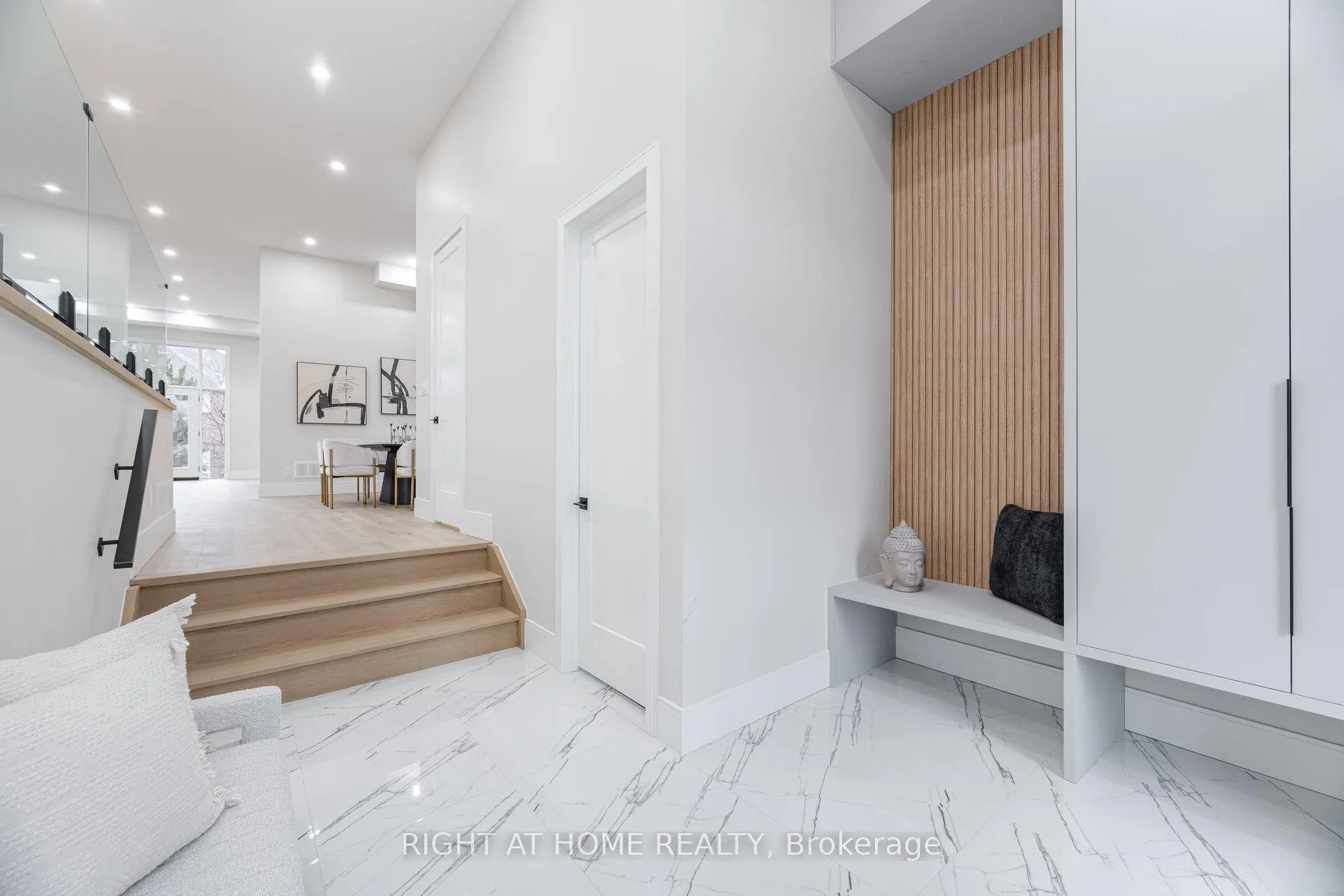 Photo 5 of 1950 Rosebank Road, Pickering, Amberlea — HOMEH