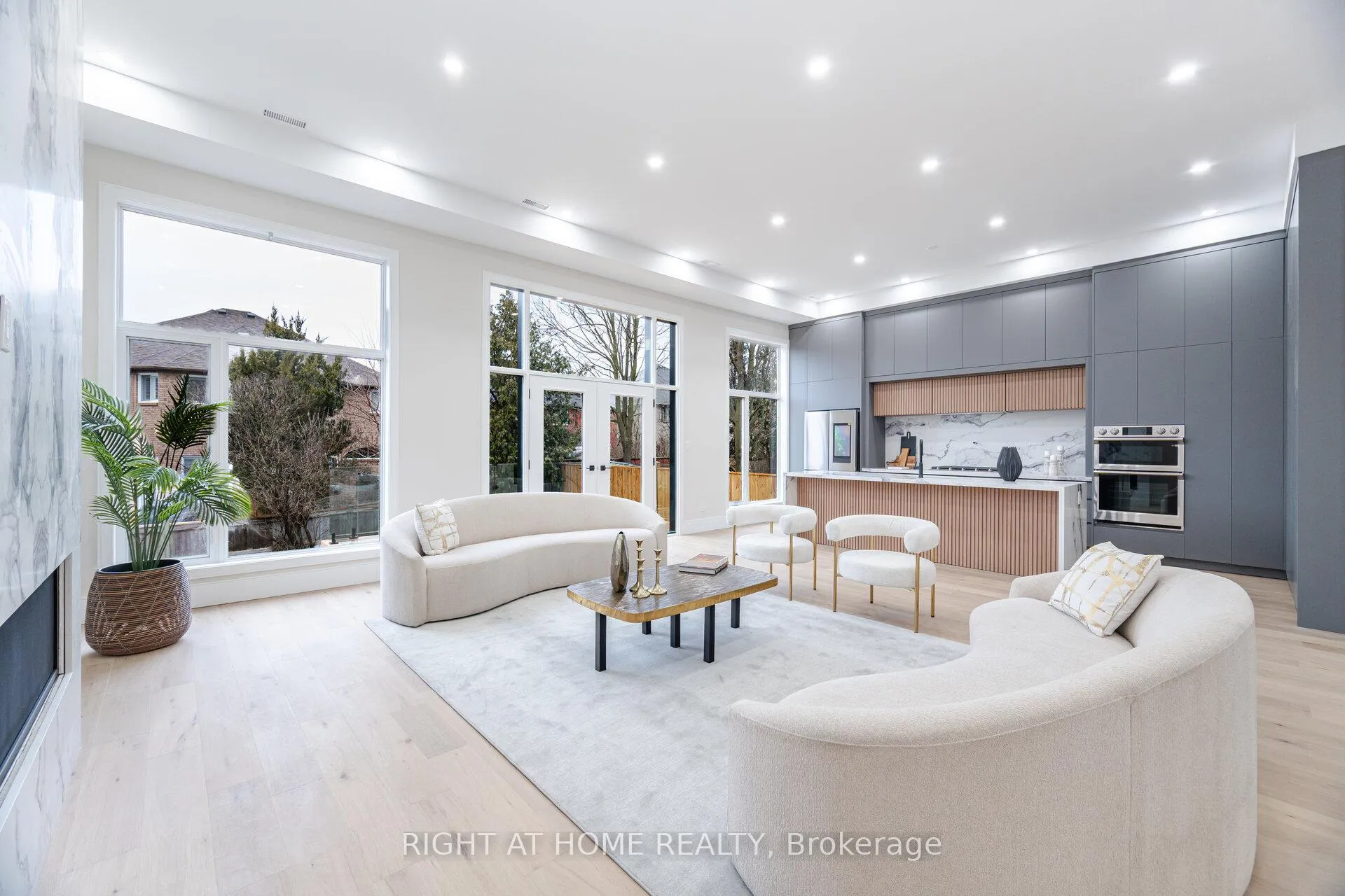 Photo 12 of 1950 Rosebank Road, Pickering, Amberlea — HOMEH
