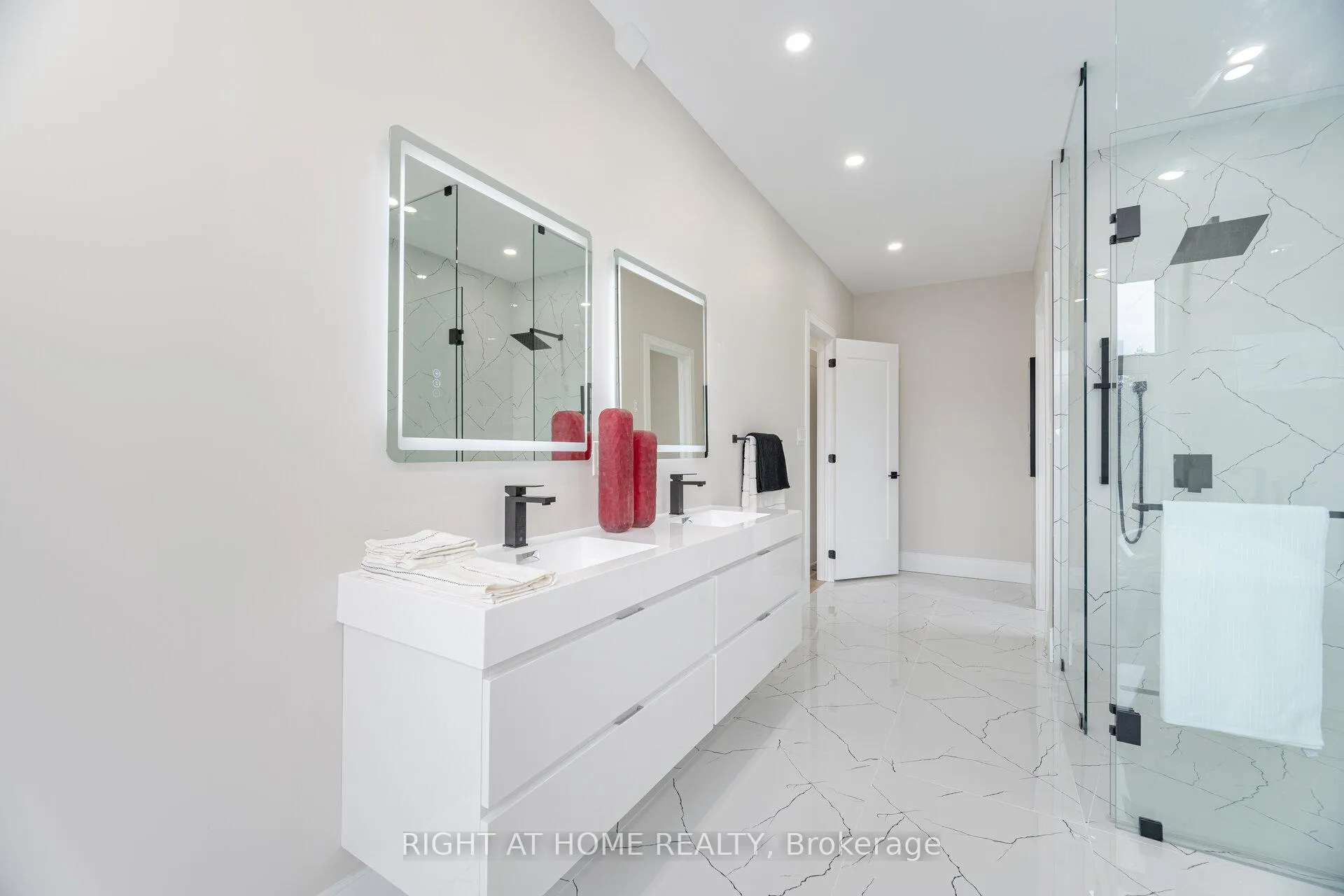 Photo 31 of 1950 Rosebank Road, Pickering, Amberlea — HOMEH