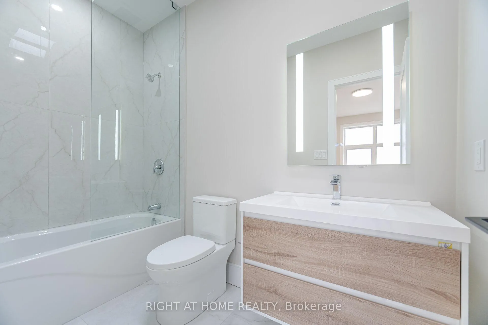 Photo 35 of 1950 Rosebank Road, Pickering, Amberlea — HOMEH