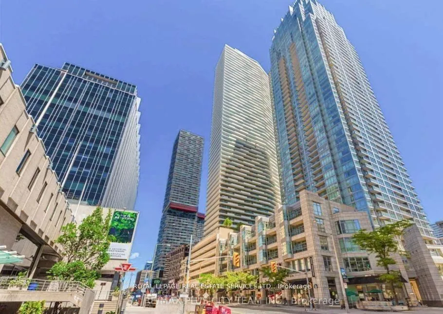 Front of Unit 2107, 2221 Yonge Street