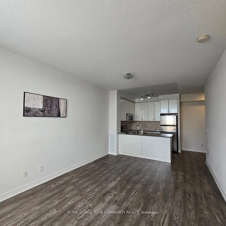 Photo 14 of Unit 312, 9245 Jane Street, Vaughan, Maple — HOMEH