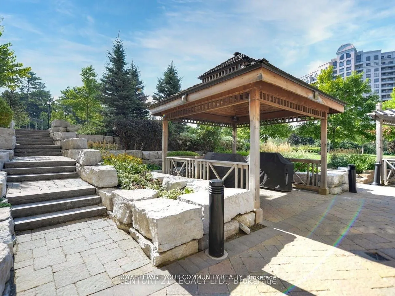 Photo 22 of Unit 312, 9245 Jane Street, Vaughan, Maple — HOMEH