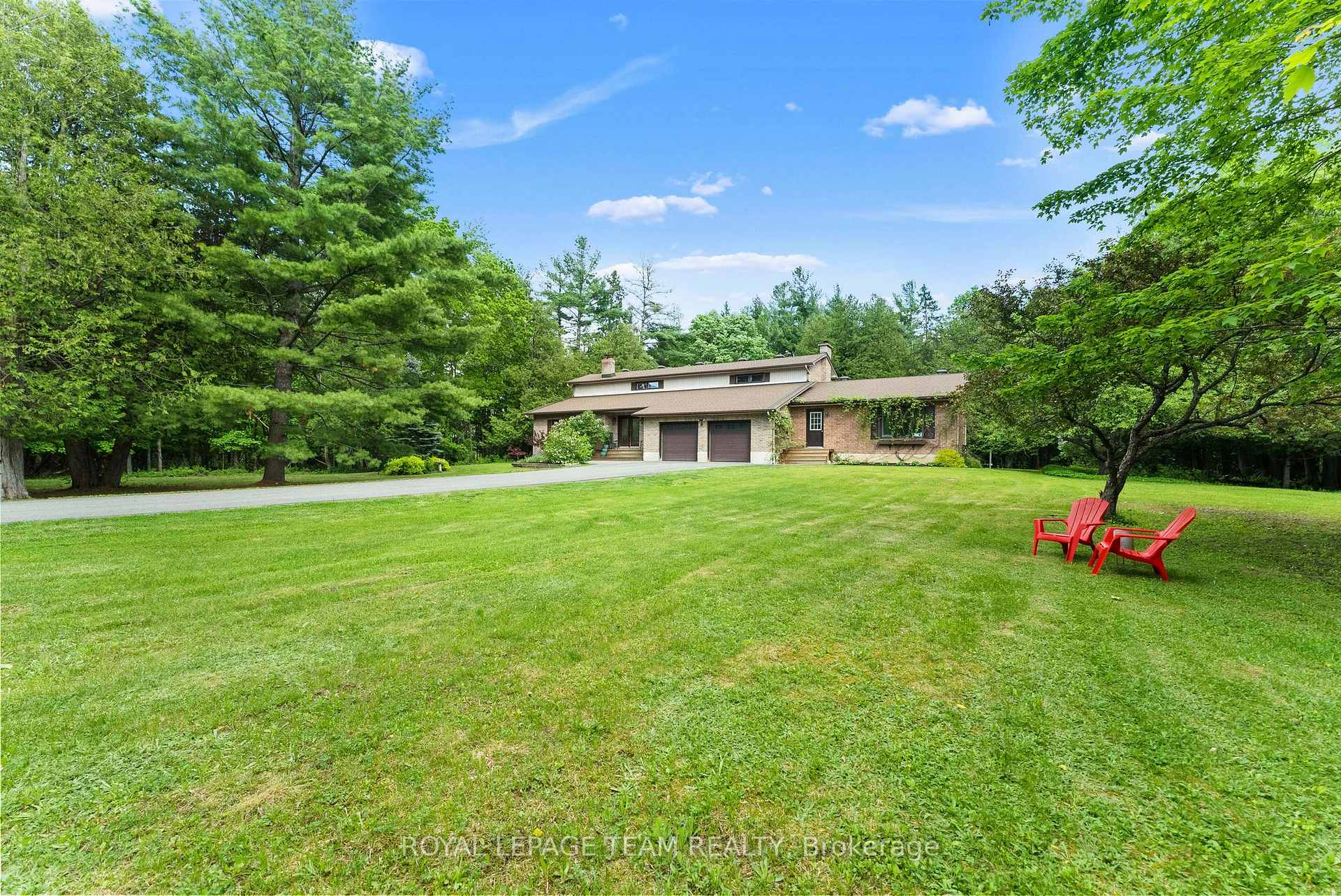 Photo 2 of 132 Manion Road, Ottawa, Huntley Ward (South West) — HOMEH