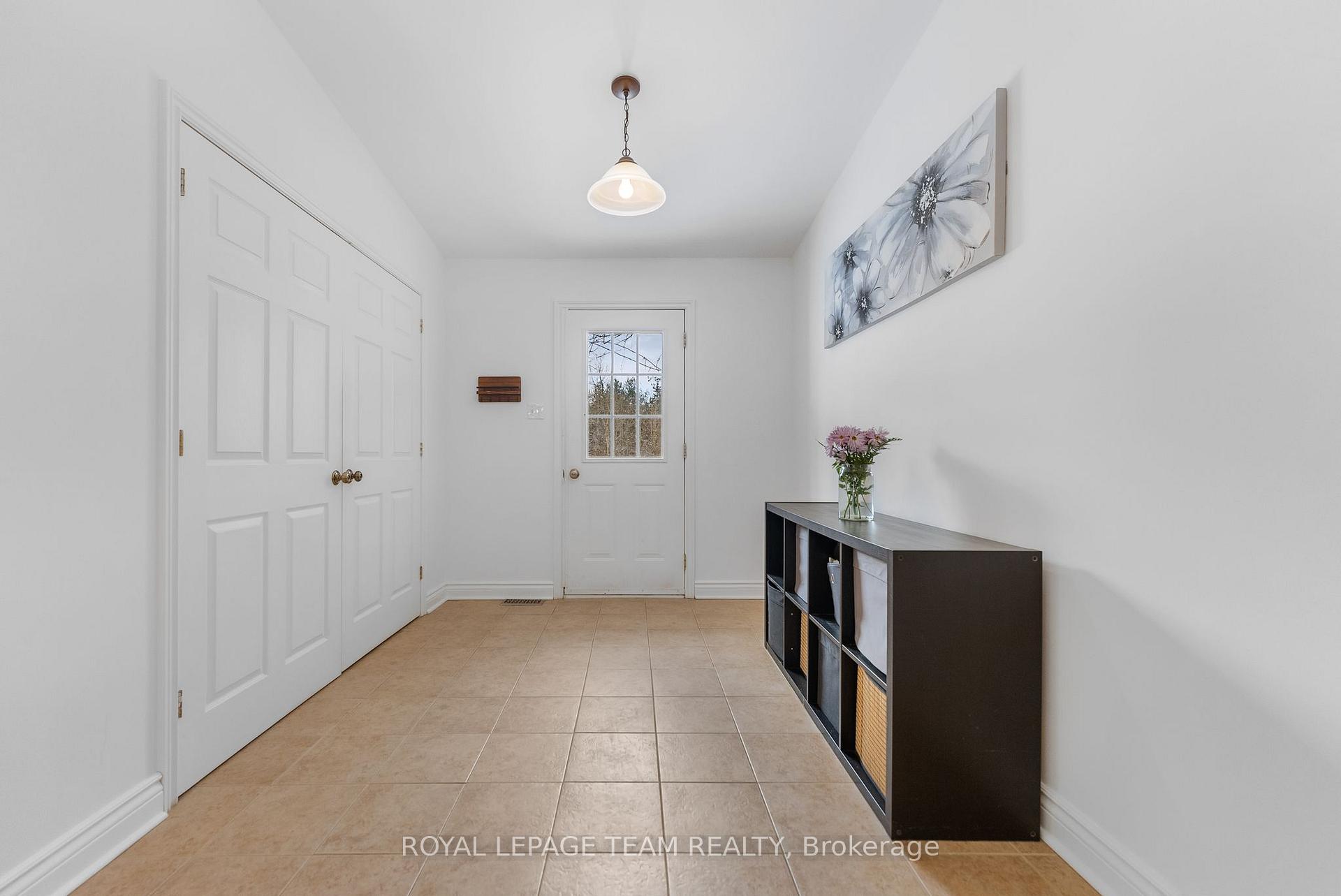 Photo 17 of 132 Manion Road, Ottawa, Huntley Ward (South West) — HOMEH