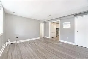 Photo 3 of 16 Royal Avenue, Hamilton, Ainslie Wood — HOMEH