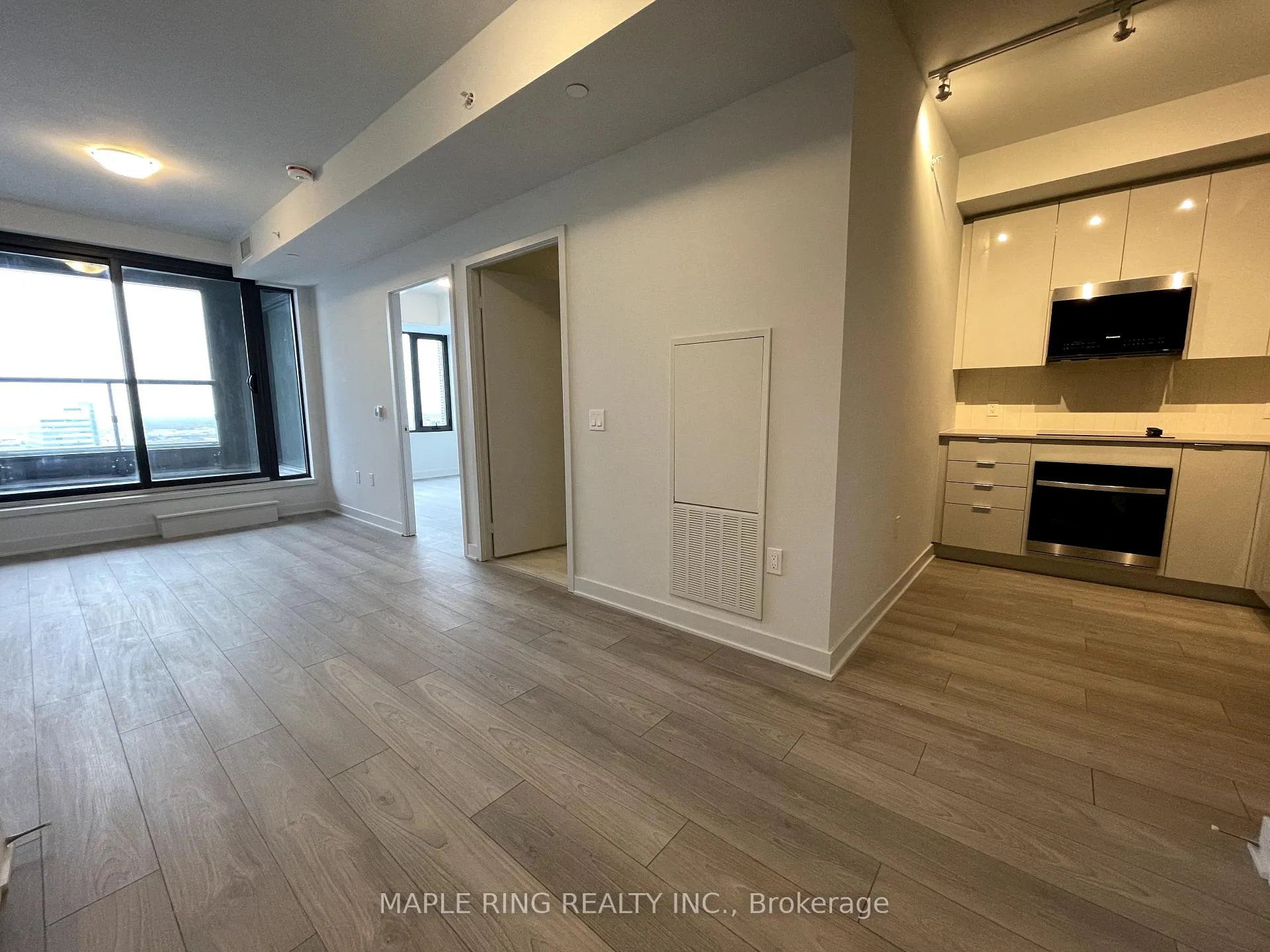Photo 1 of Unit 2111, 2920 Highway 7 Road, Vaughan, Concord — HOMEH