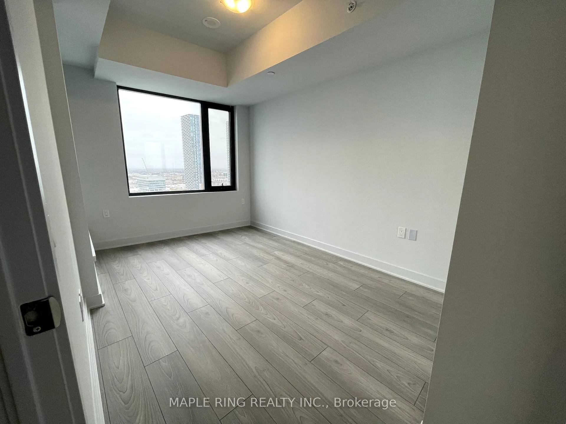 Photo 5 of Unit 2111, 2920 Highway 7 Road, Vaughan, Concord — HOMEH