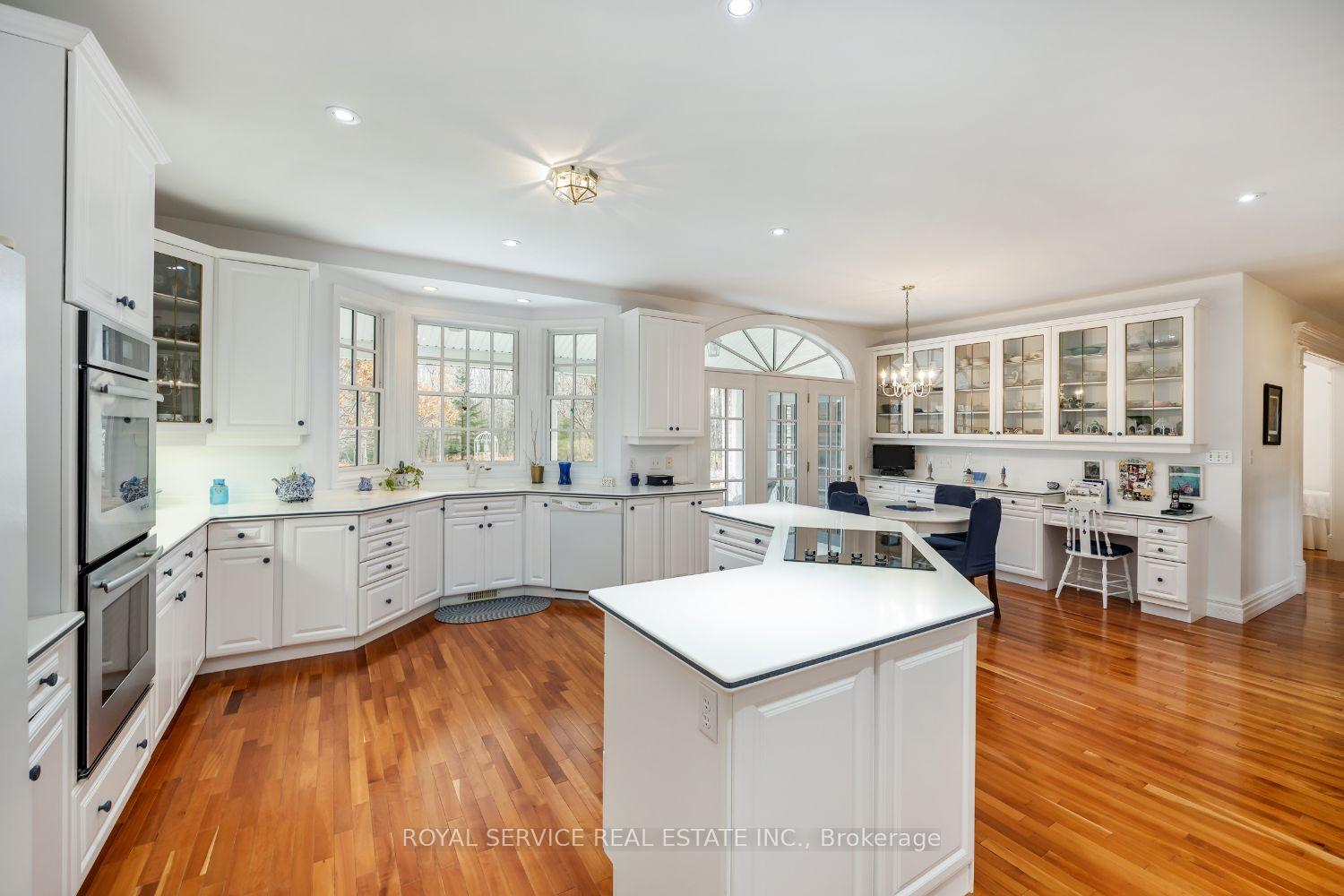 Photo 13 of 582 Wilson Line, Cavan Monaghan, Cavan Twp — HOMEH