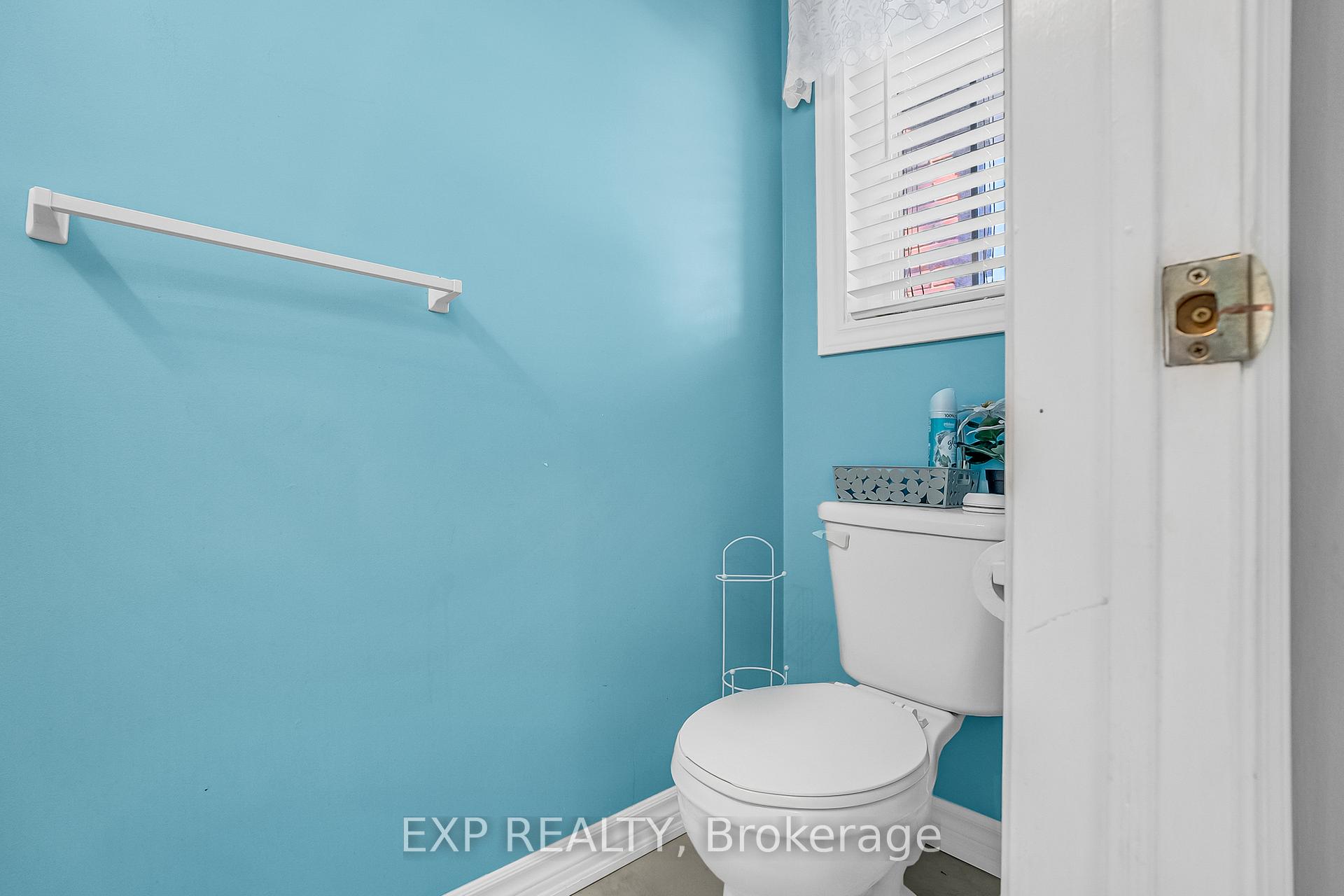 Photo 6 of 88 Waverley Road, Clarington, Bowmanville — HOMEH