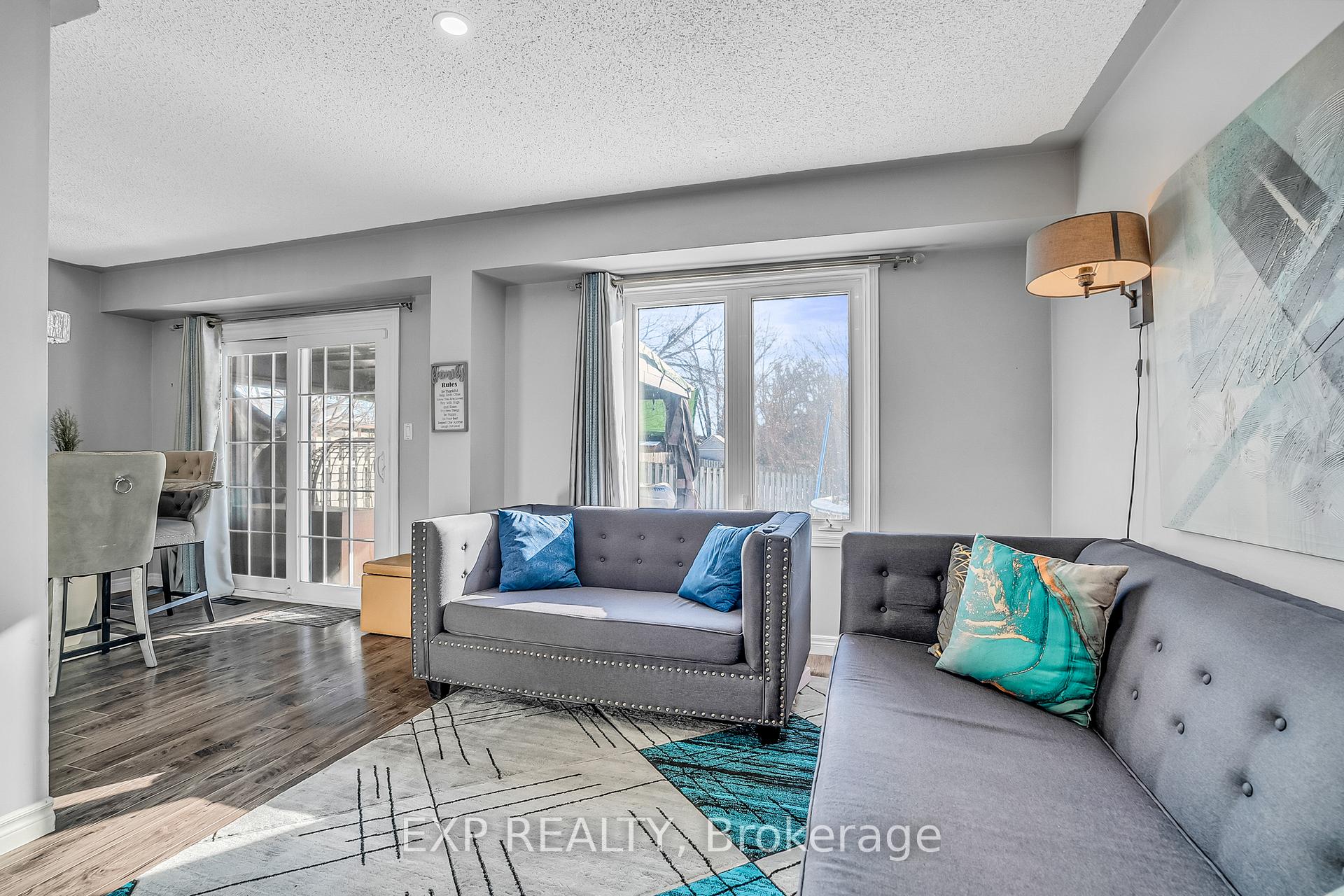 Photo 9 of 88 Waverley Road, Clarington, Bowmanville — HOMEH