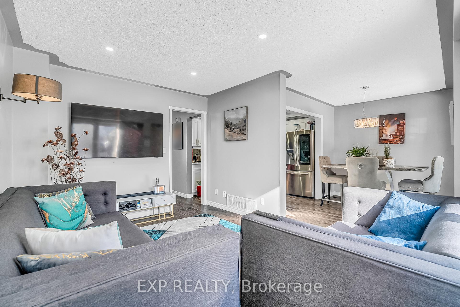 Photo 10 of 88 Waverley Road, Clarington, Bowmanville — HOMEH