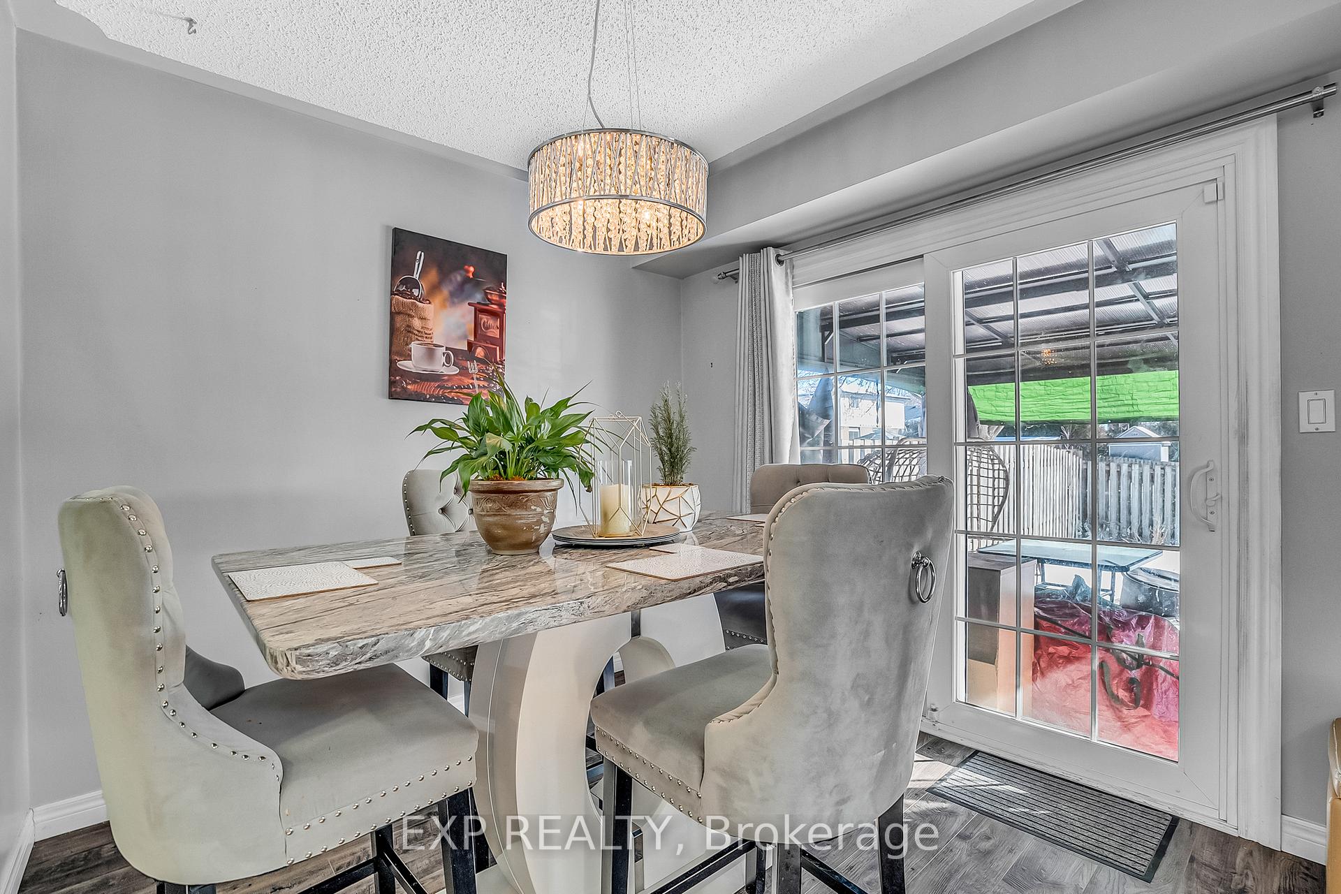 Photo 14 of 88 Waverley Road, Clarington, Bowmanville — HOMEH