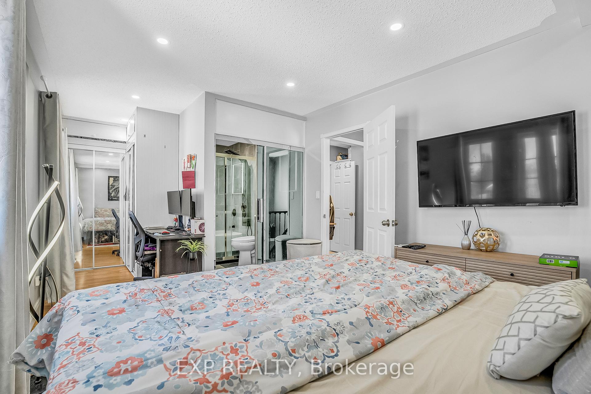 Photo 24 of 88 Waverley Road, Clarington, Bowmanville — HOMEH
