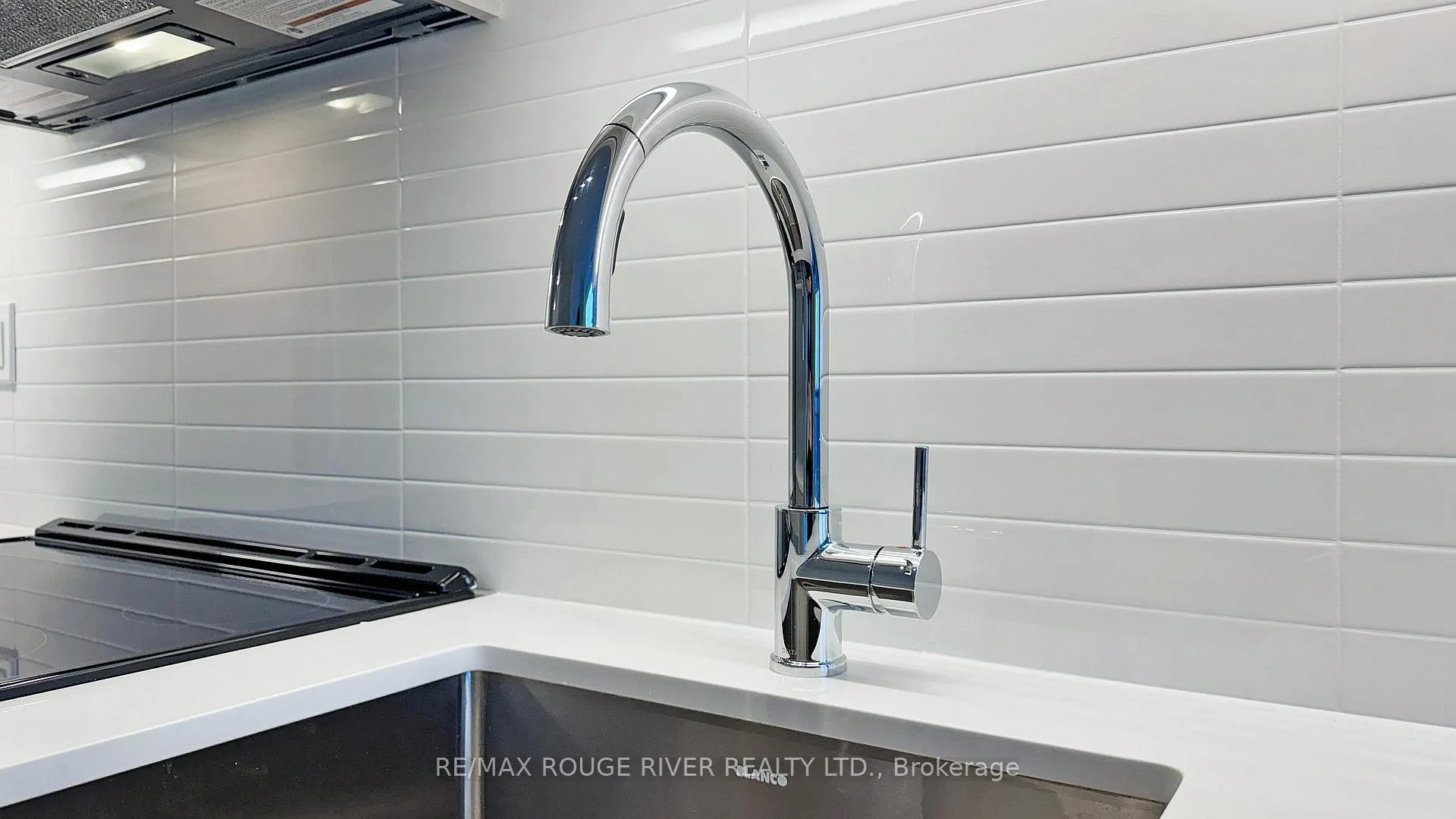 Photo 11 of Unit 1117, 286 Main Street, Toronto, East End-Danforth — HOMEH