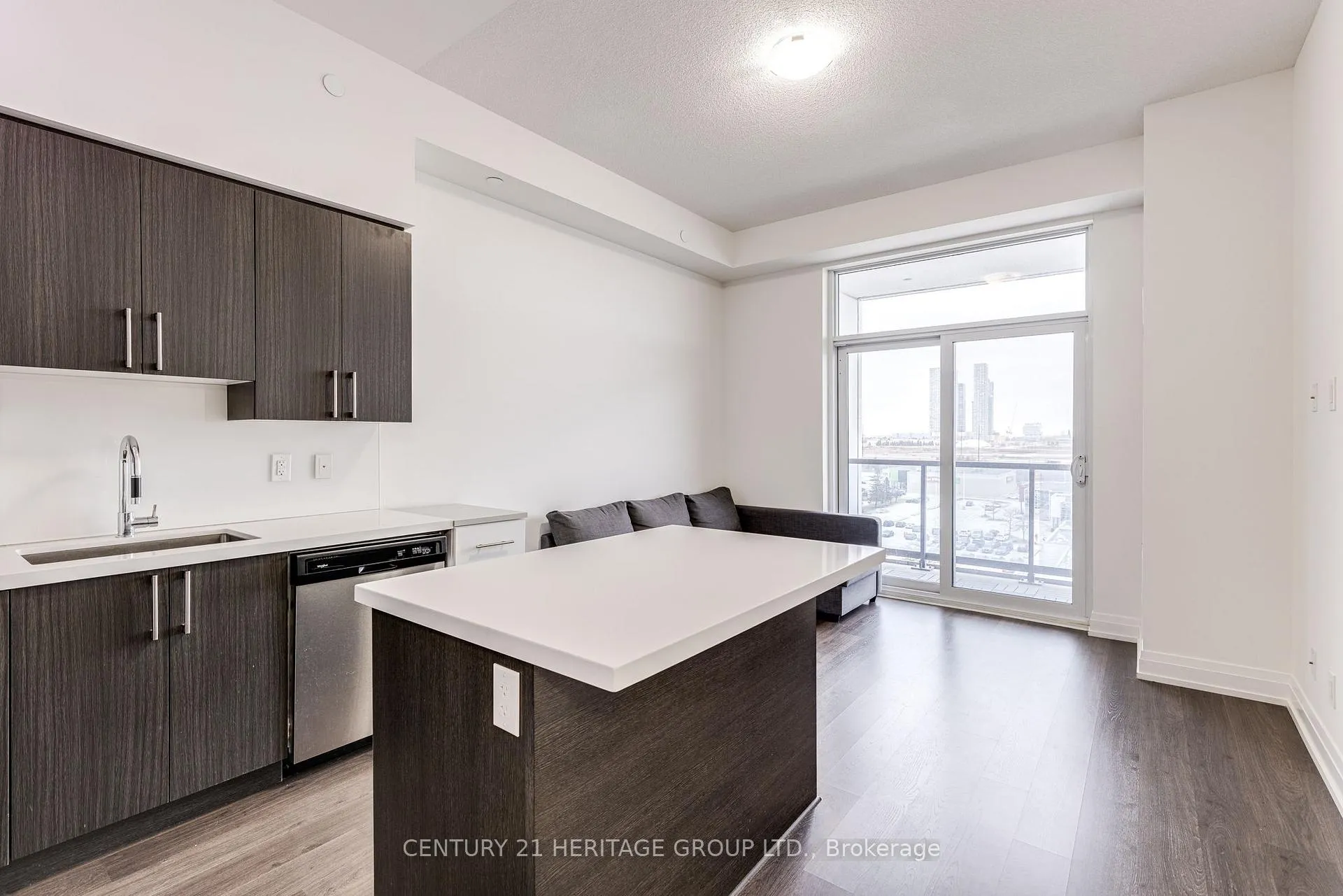 Photo 6 of Unit 710, 3600 Hwy 7, Vaughan, Vaughan Corporate Centre — HOMEH