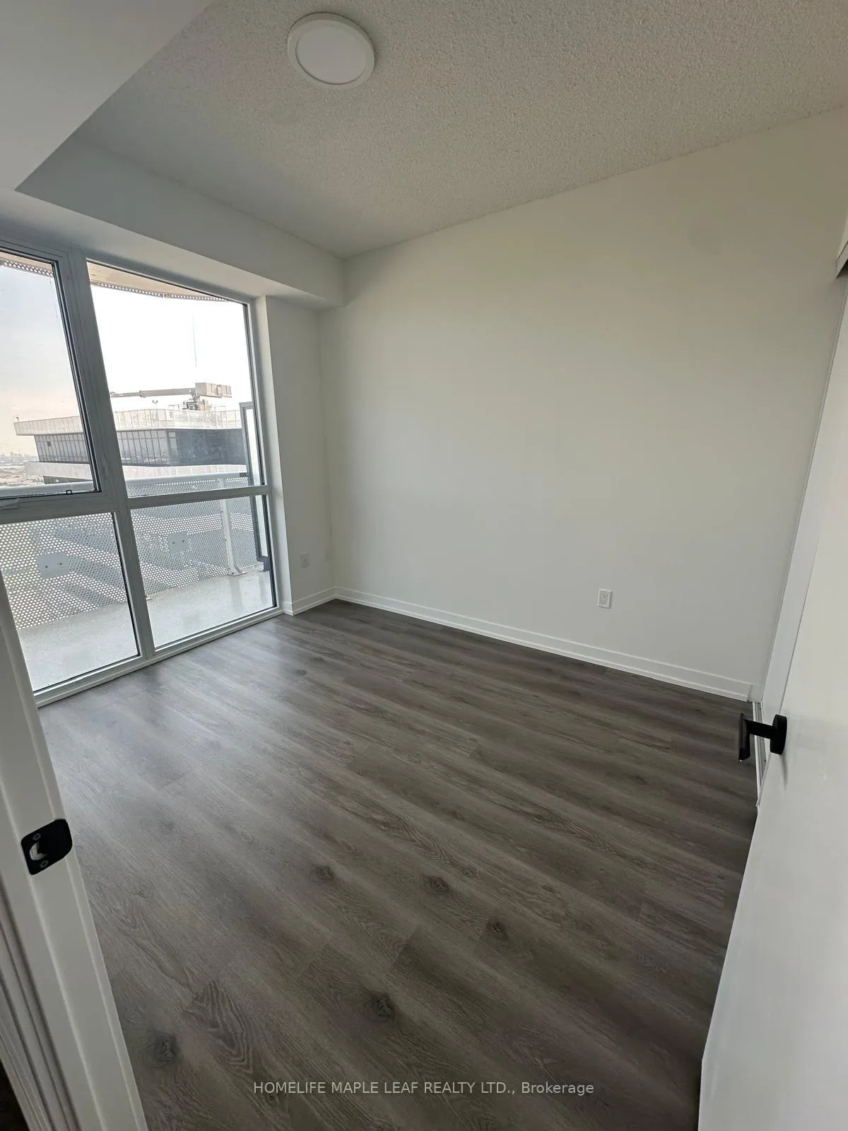 Photo 7 of Unit 5505, 225 Commerce Street, Vaughan, Vaughan Corporate Centre — HOMEH