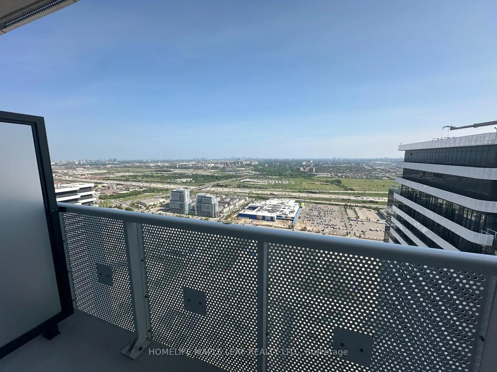Photo 11 of Unit 5505, 225 Commerce Street, Vaughan, Vaughan Corporate Centre — HOMEH