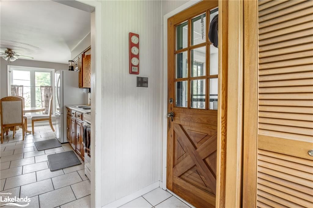 Photo 10 of 165 Lafontaine Road E, Tiny — HOMEH