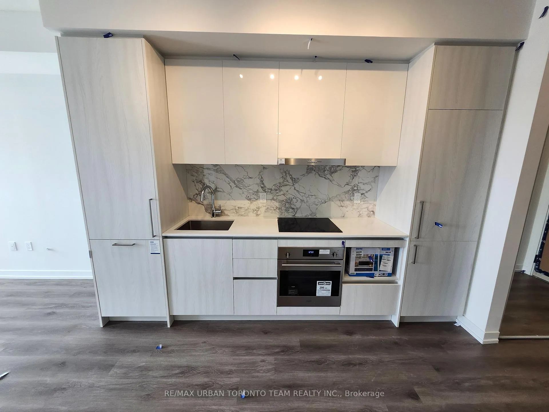 Photo 5 of Unit 3103, 225 Commerce Street, Vaughan, Vaughan Corporate Centre — HOMEH