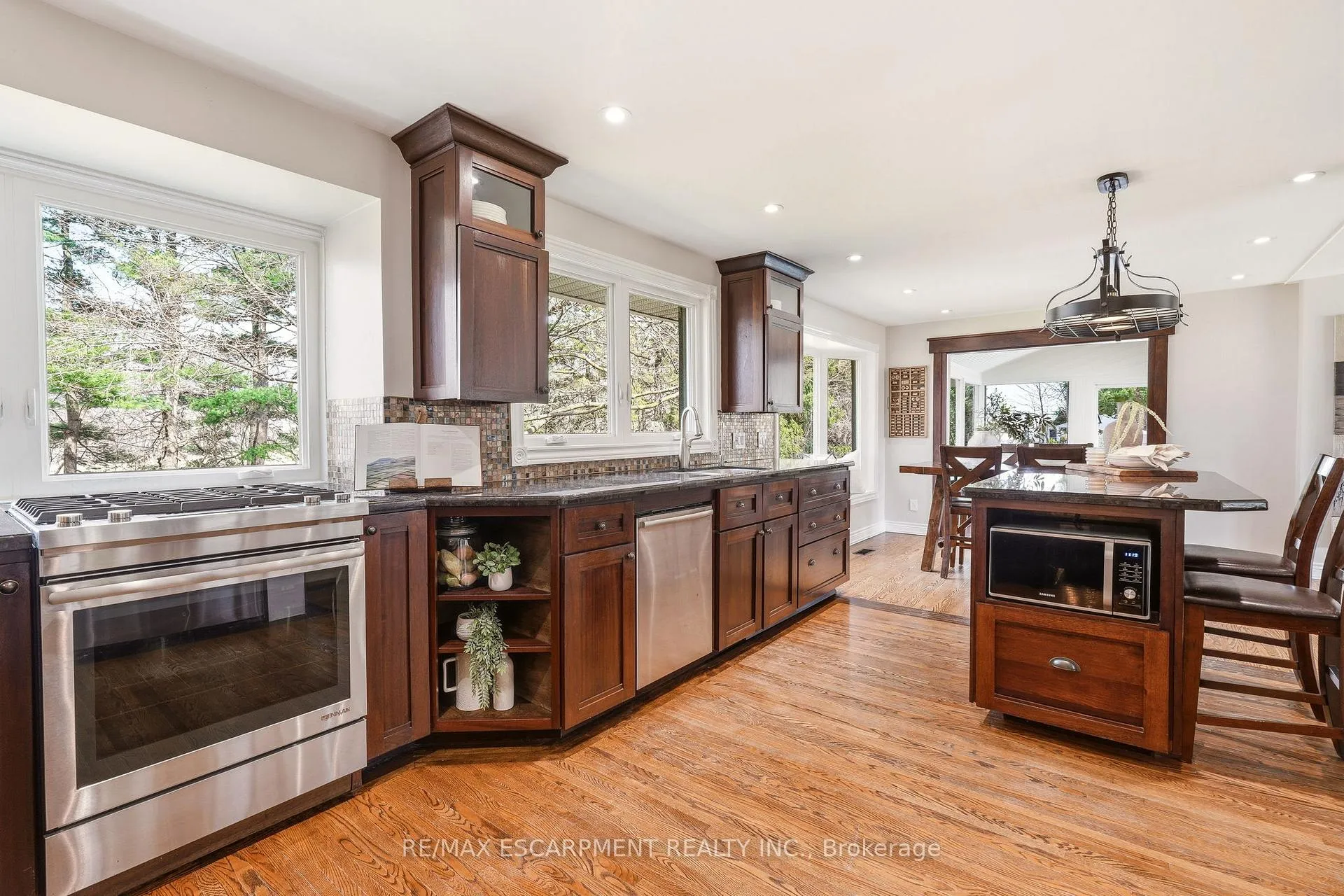 Photo 16 of 1189 Britannia Road, Burlington, Rural Burlington — HOMEH