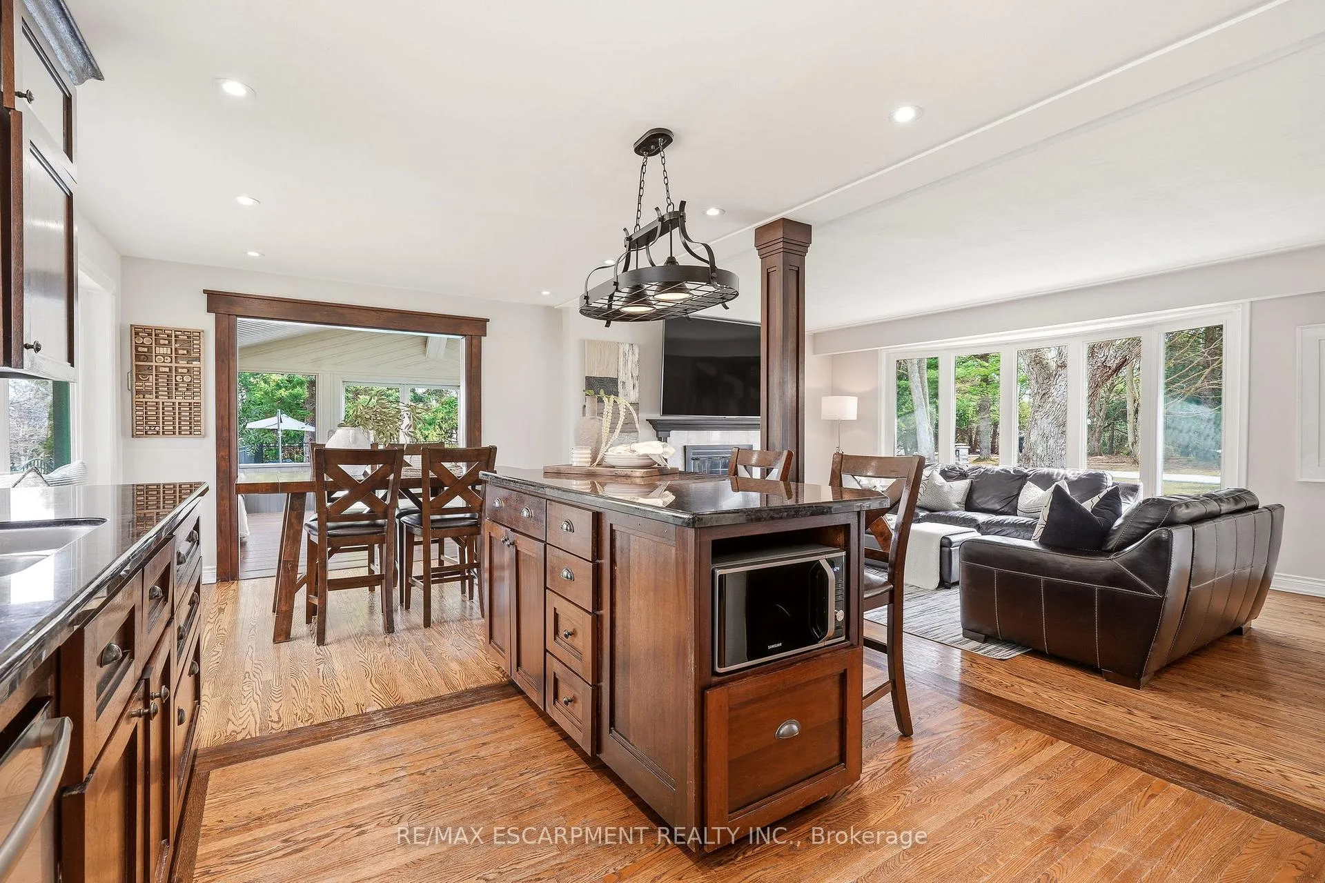 Photo 18 of 1189 Britannia Road, Burlington, Rural Burlington — HOMEH