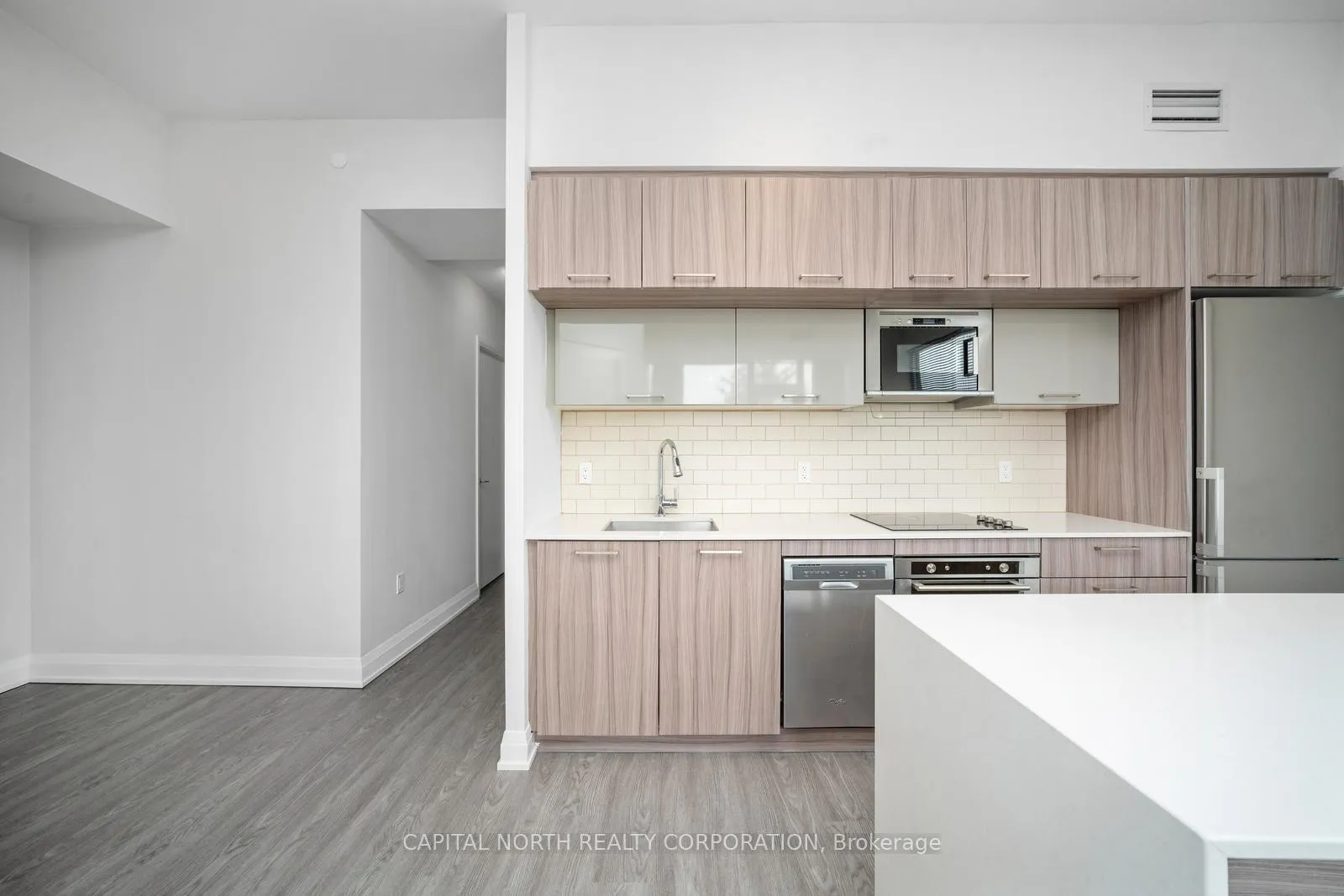 Photo 13 of Unit 311, 4800 Highway 7, Vaughan, East Woodbridge — HOMEH