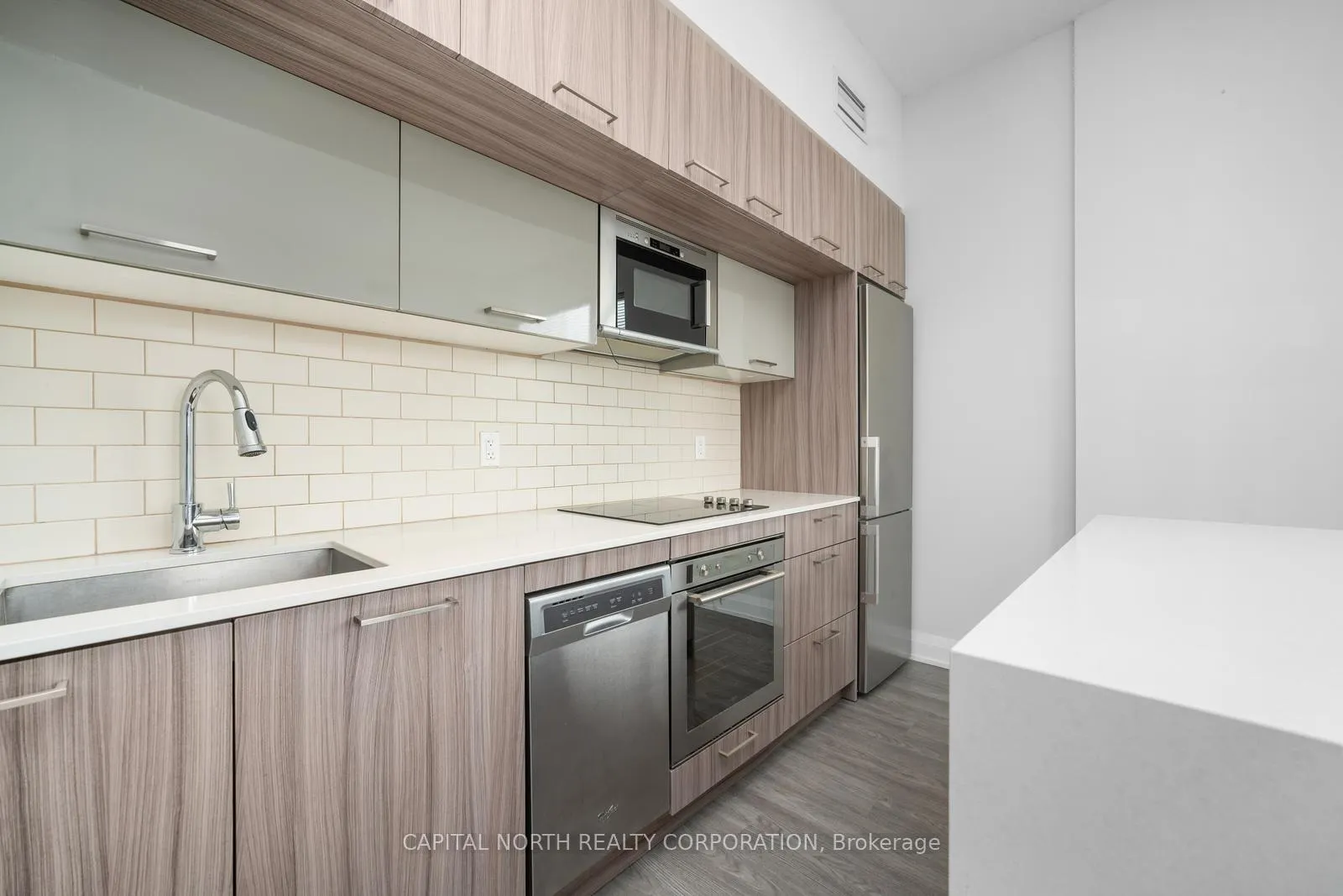 Photo 15 of Unit 311, 4800 Highway 7, Vaughan, East Woodbridge — HOMEH
