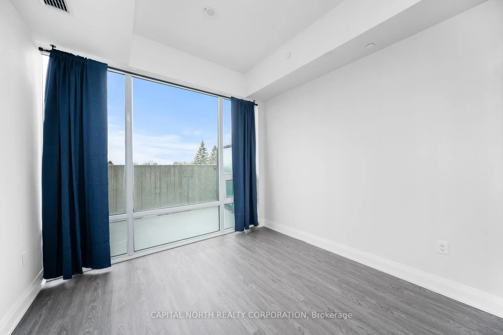Photo 23 of Unit 311, 4800 Highway 7, Vaughan, East Woodbridge — HOMEH
