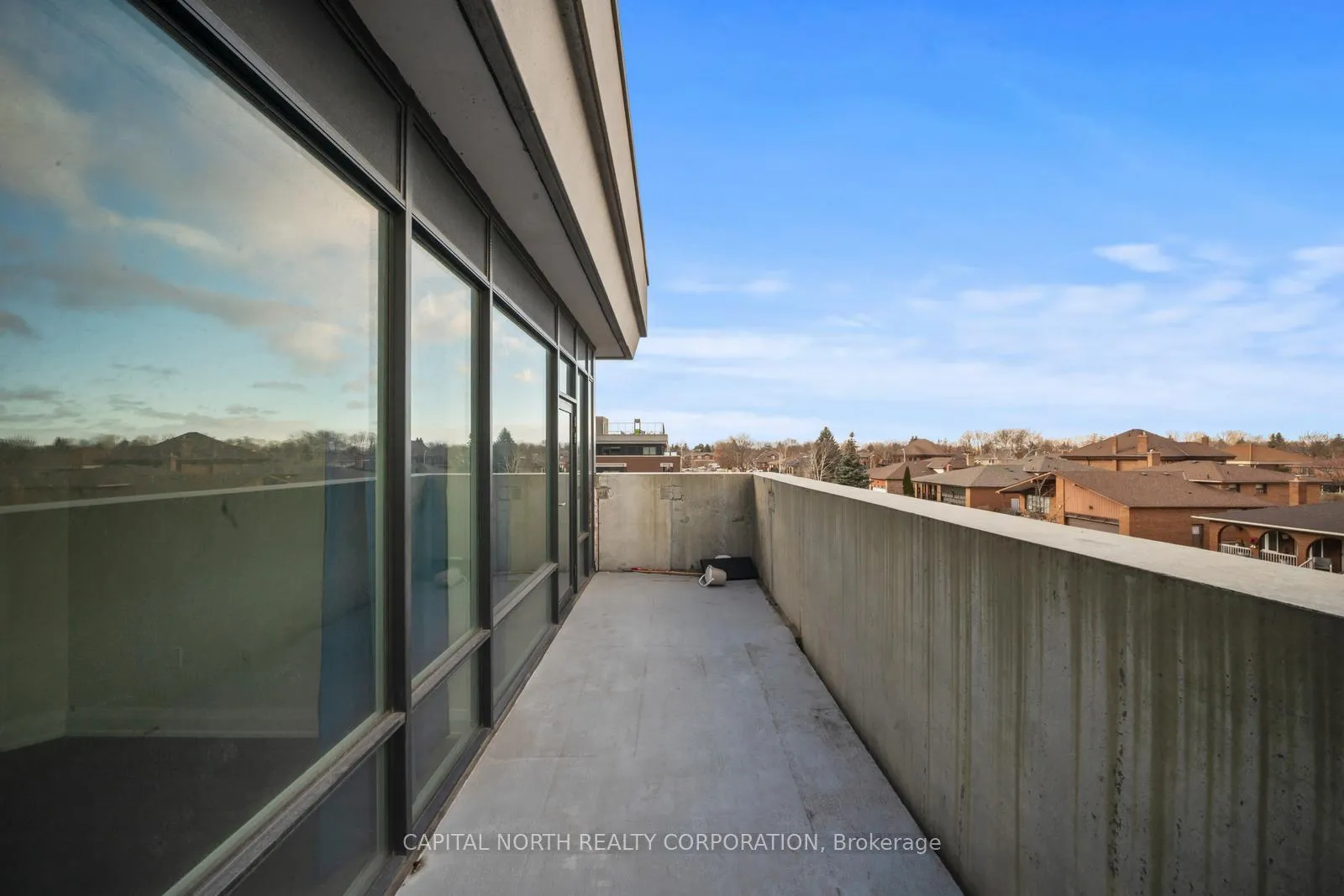 Photo 32 of Unit 311, 4800 Highway 7, Vaughan, East Woodbridge — HOMEH